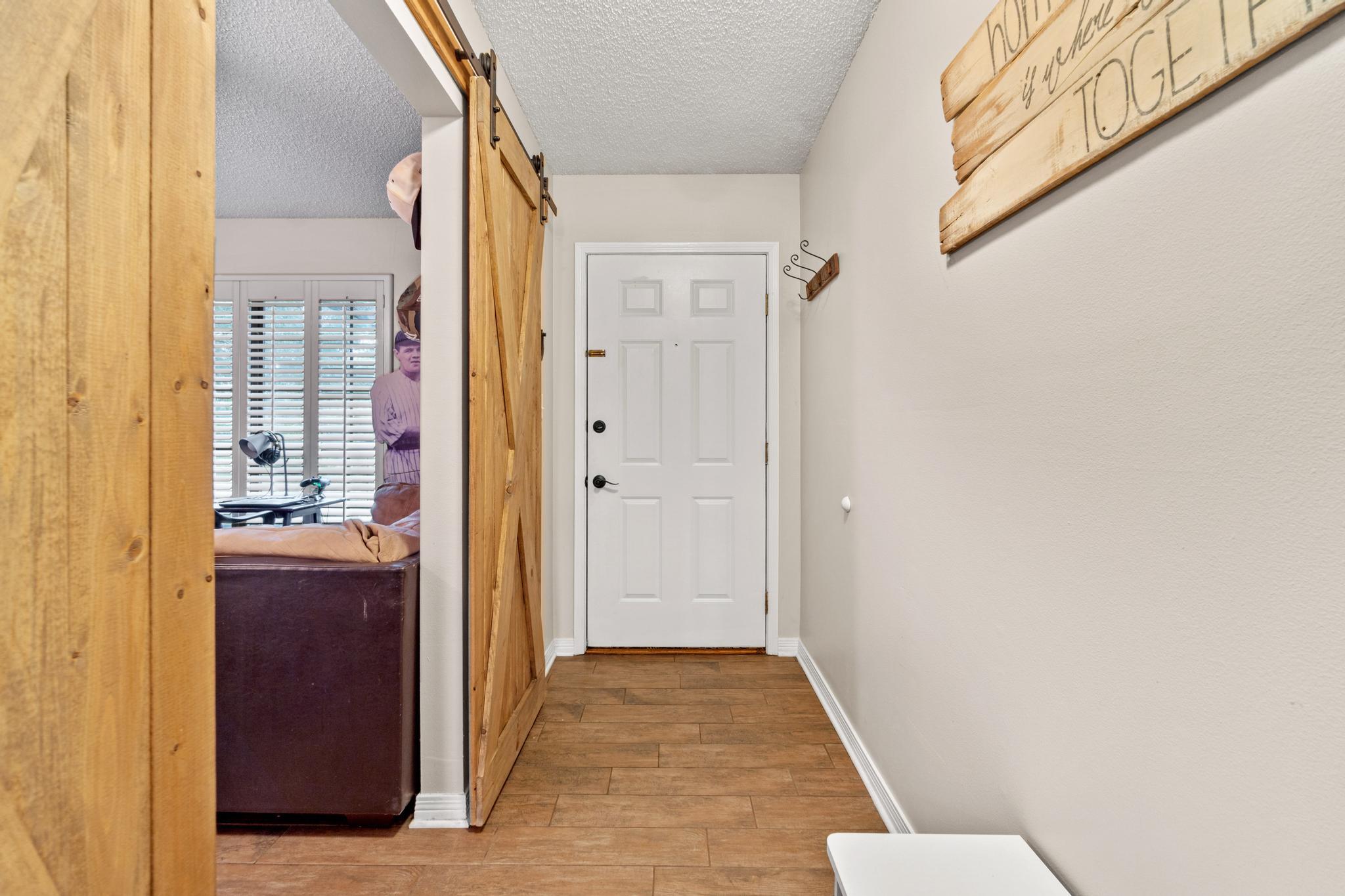 BAY WOODS - Residential