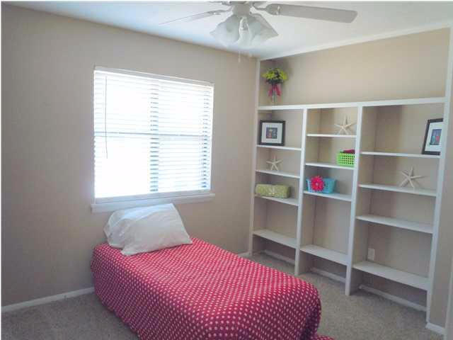 VALPARAISO PLAT 16 - Residential