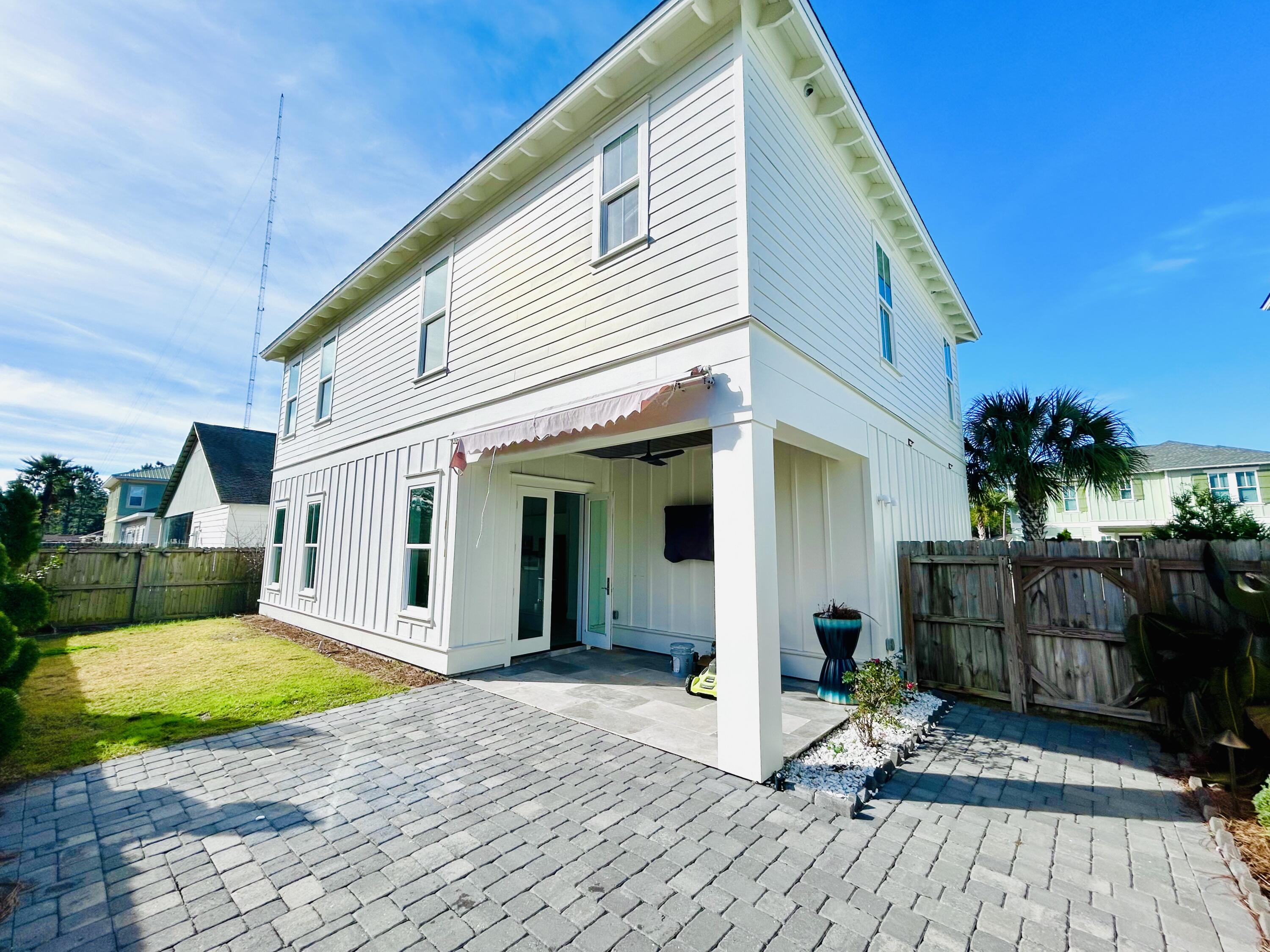 MACK BAYOU ESTATES - Residential