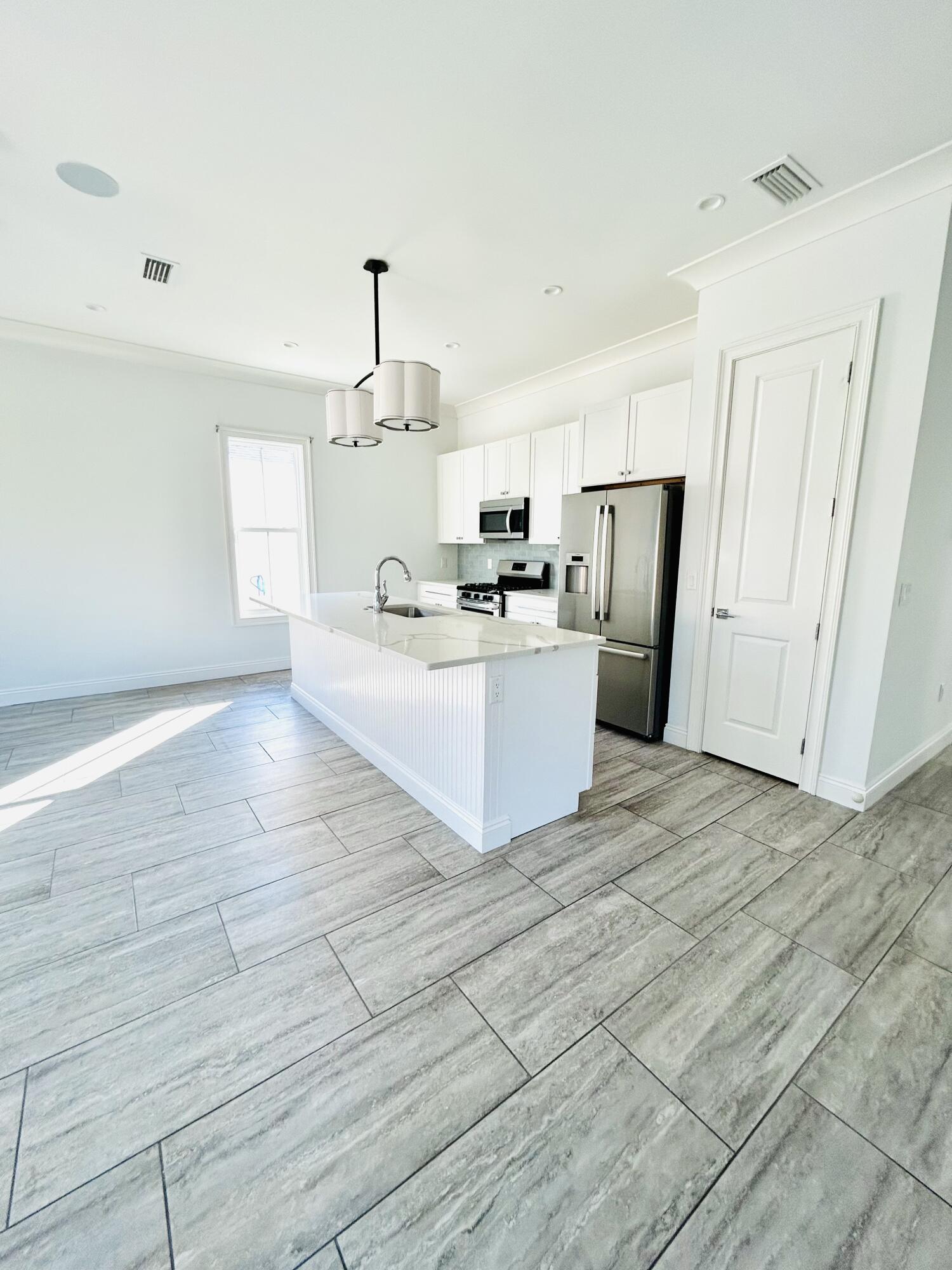 MACK BAYOU ESTATES - Residential