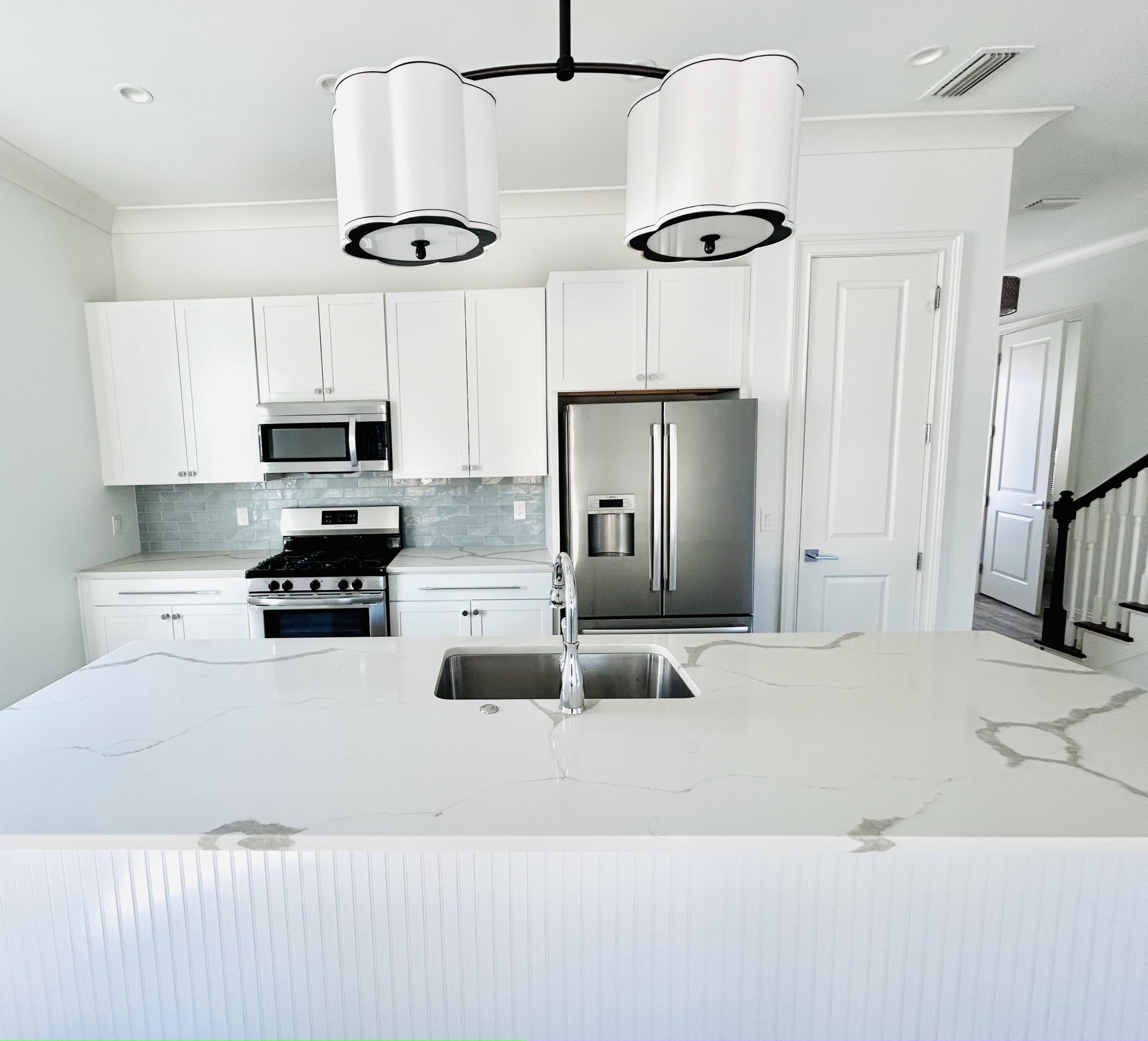 MACK BAYOU ESTATES - Residential