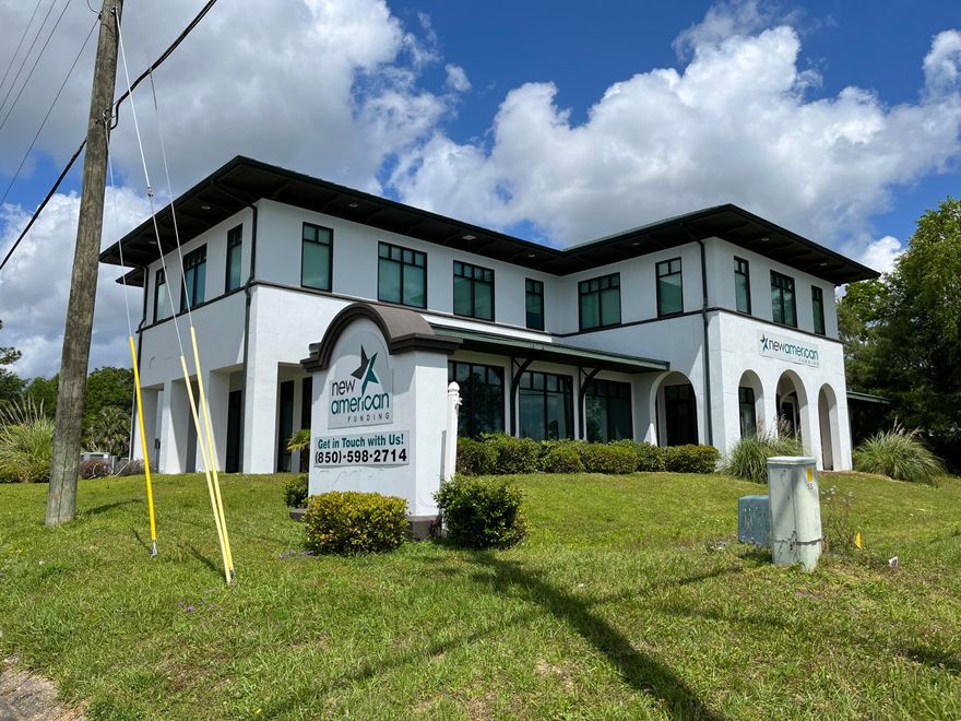 One of the most desirable buildings in Crestview. Far south side of town, 145 feet of hwy 85 frontage. Priceless exposure!
Entire second floor of the highly desirable MBS Building. Previously set up as a small satellite campus for an international university. Beautiful spot with hardwood, tile and carpeted flooring. Very high ceilings throughout. Current layout is large reception area, two very large class rooms, two smaller class rooms, administrator's office, large storage closet, two multi-stall bathrooms, kitchenette, and a sitting room. Elevator in building common area. Call to see today!