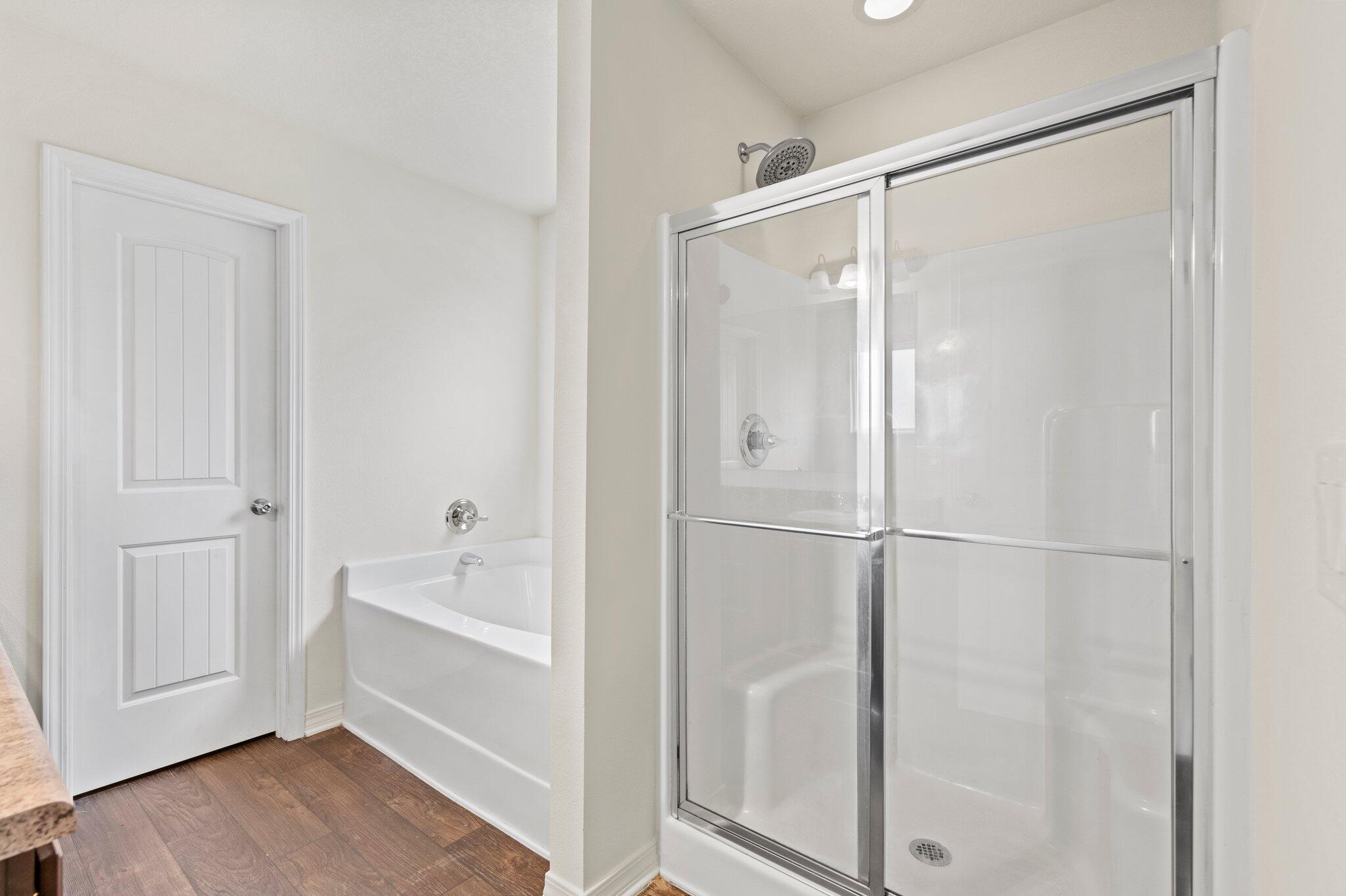 NAVARRE S/D 2ND ADDN - Residential Lease