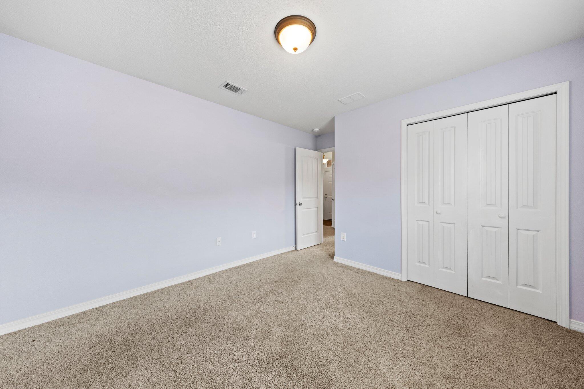 NAVARRE S/D 2ND ADDN - Residential Lease