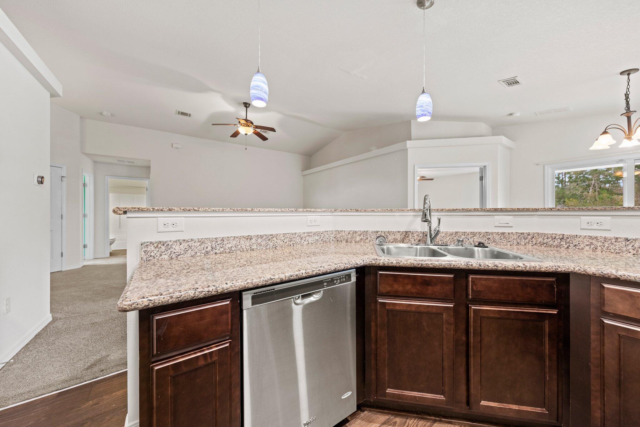 NAVARRE S/D 2ND ADDN - Residential Lease