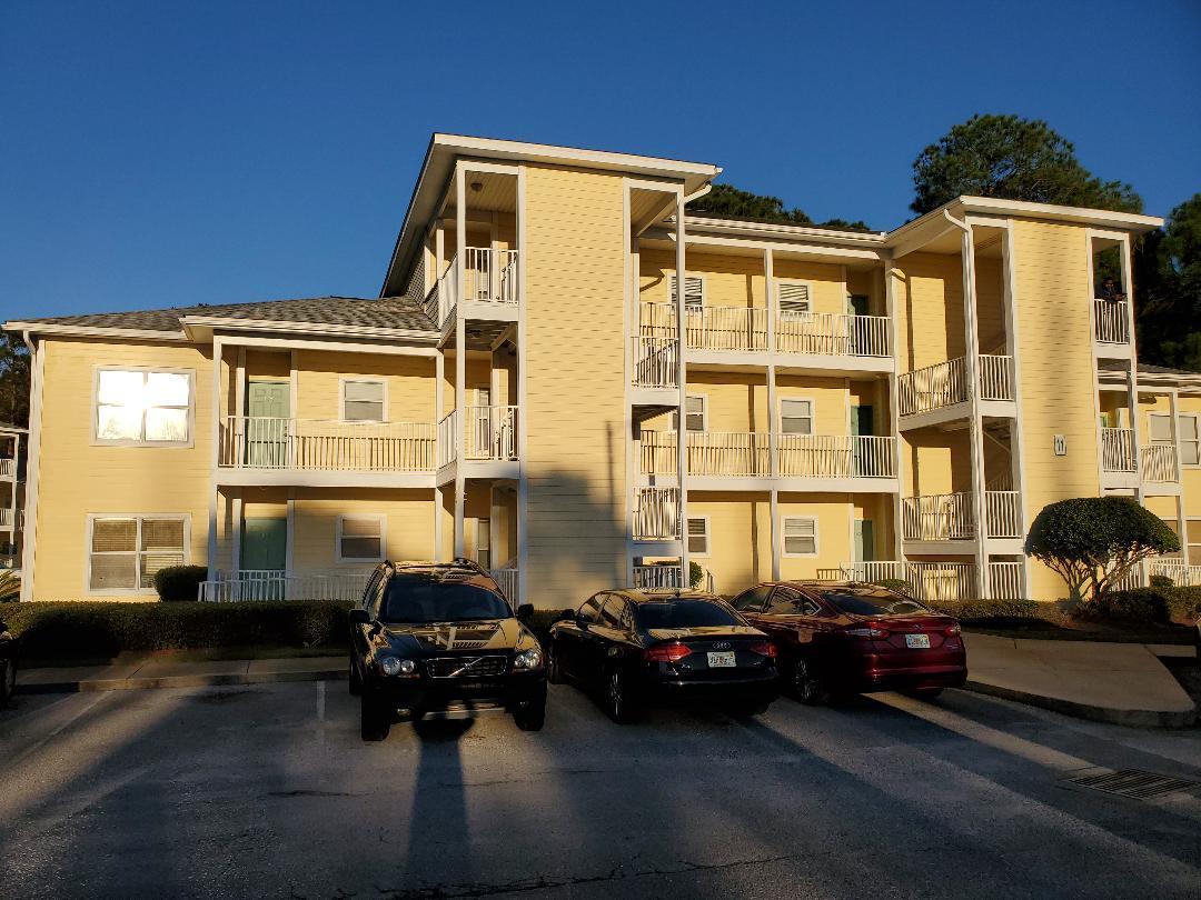 point of view condominium - Residential