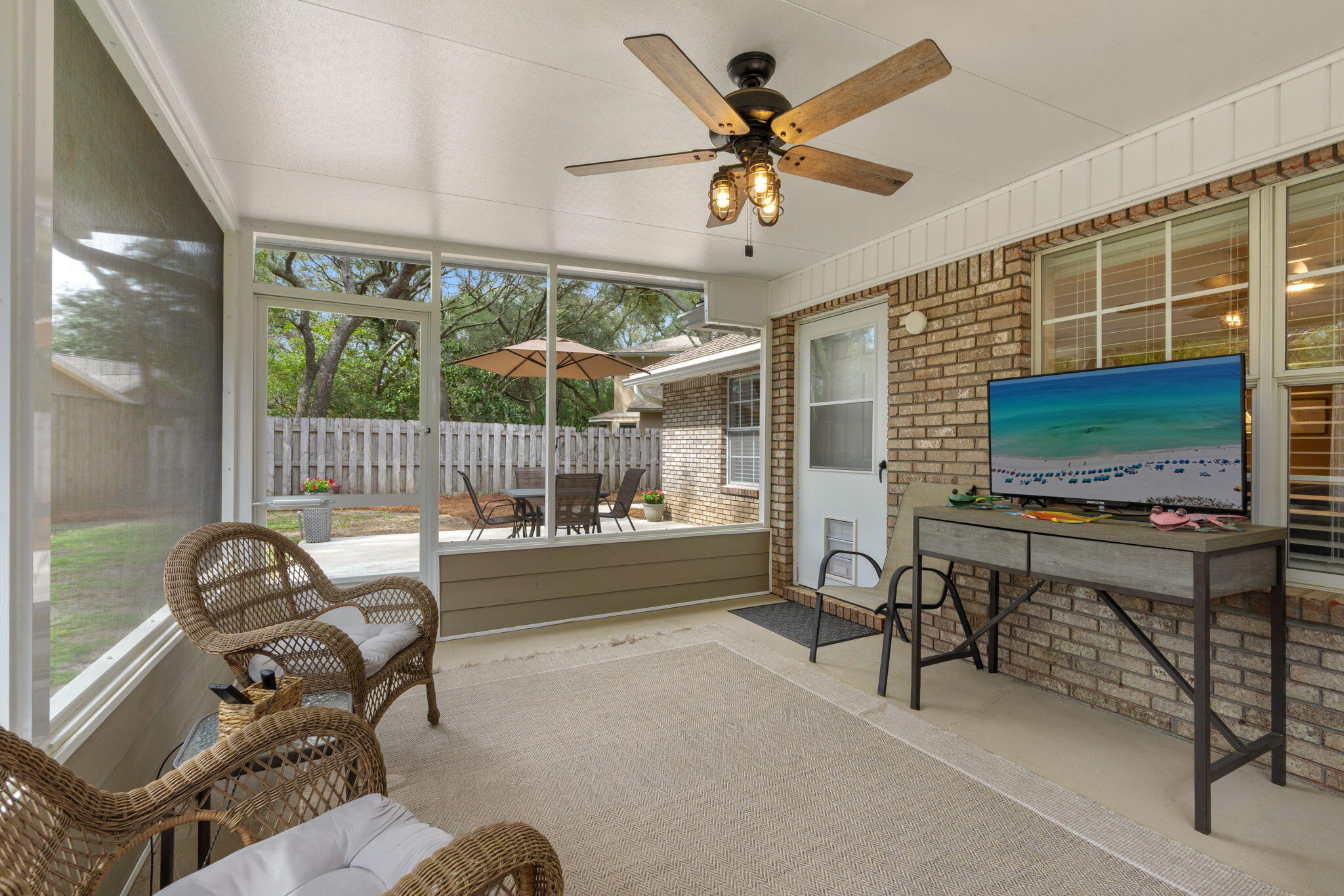 PARKWOOD ESTATES PH 2 BLUEWATER BAY - Residential