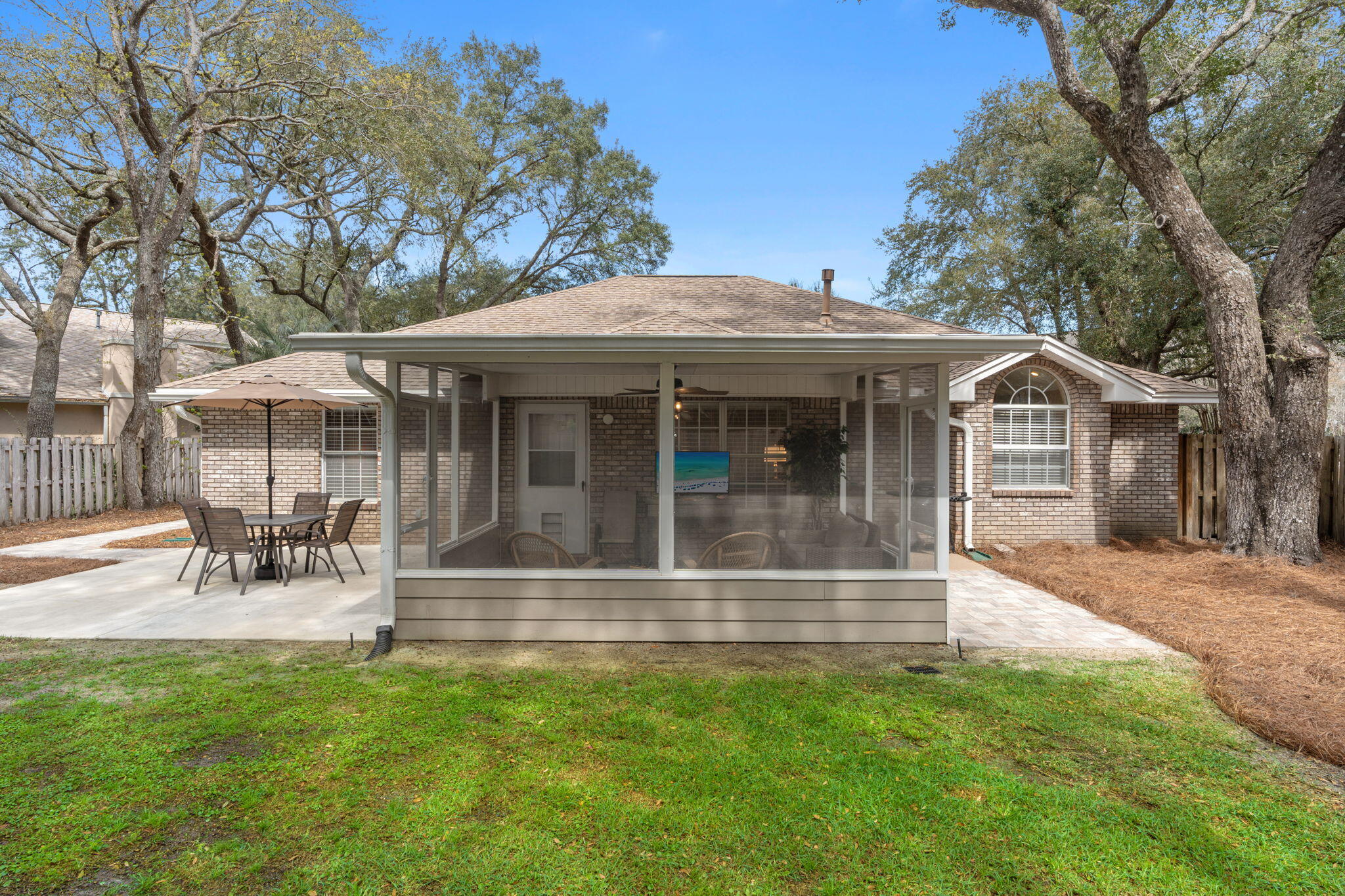 PARKWOOD ESTATES PH 2 BLUEWATER BAY - Residential