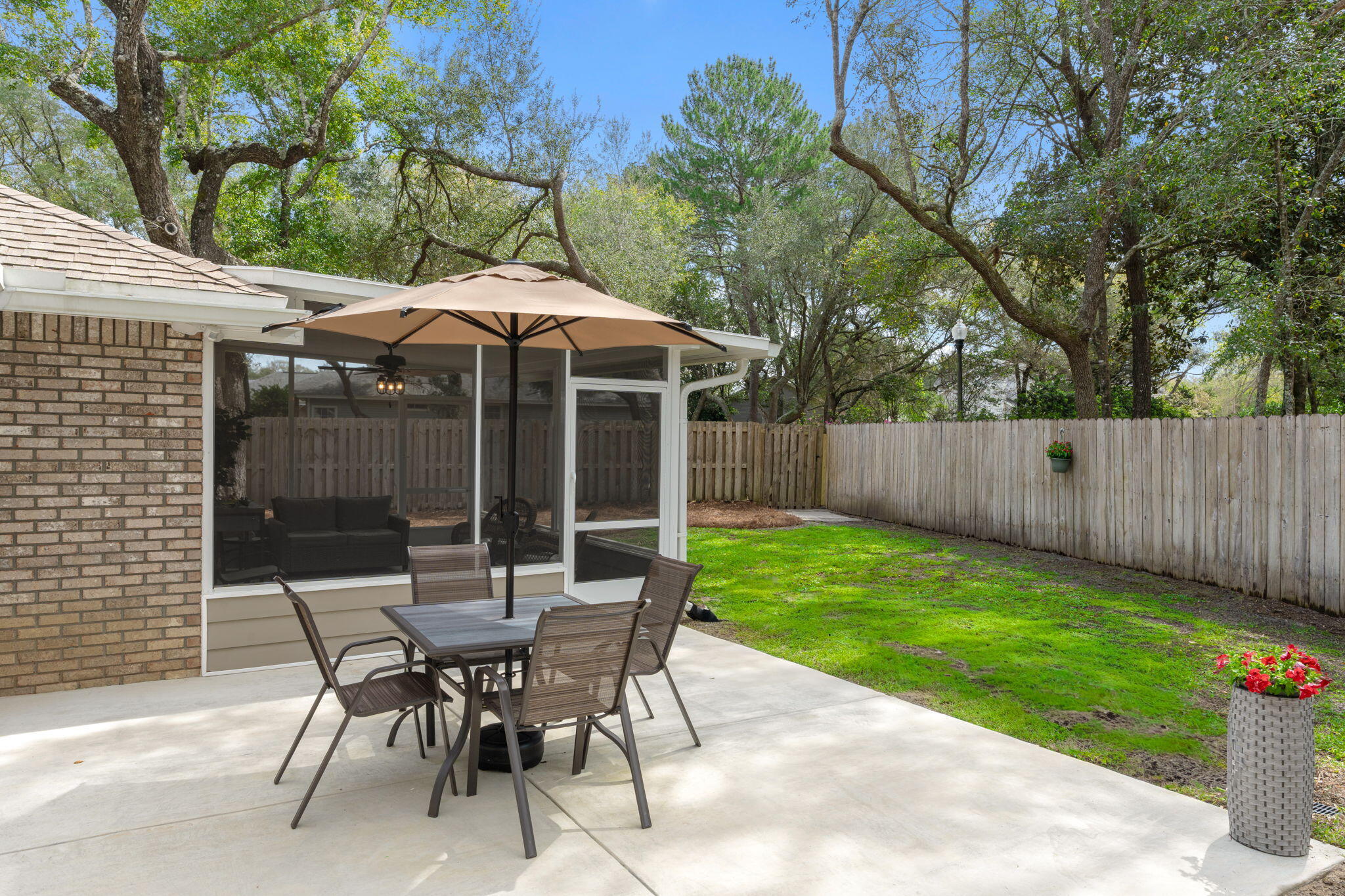 PARKWOOD ESTATES PH 2 BLUEWATER BAY - Residential