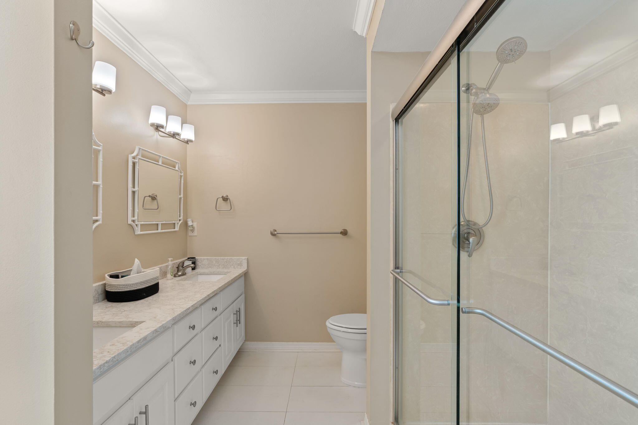 PARKWOOD ESTATES PH 2 BLUEWATER BAY - Residential