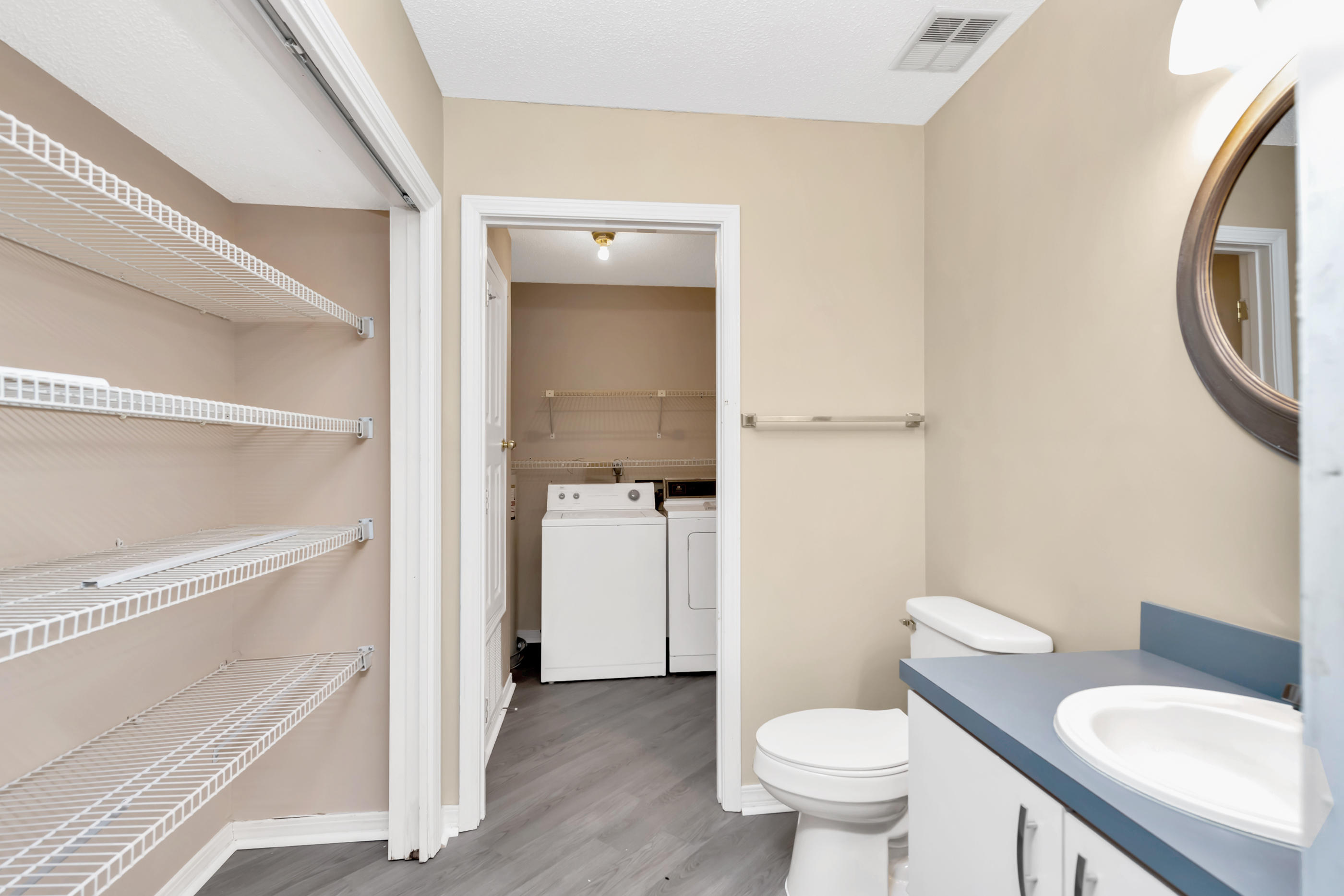 WOODLAND PARK ESTATES - Residential