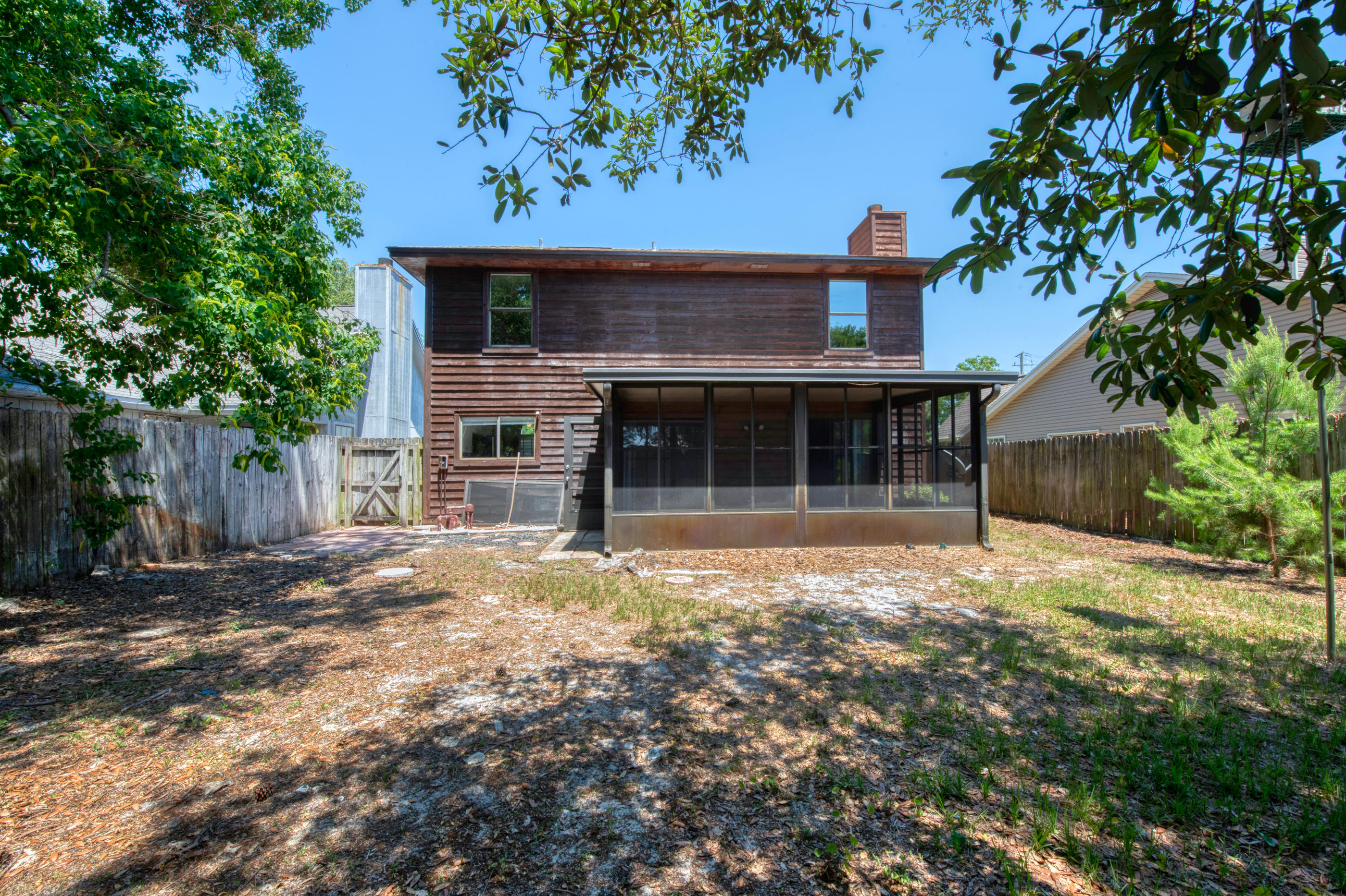 WOODLAND PARK ESTATES - Residential