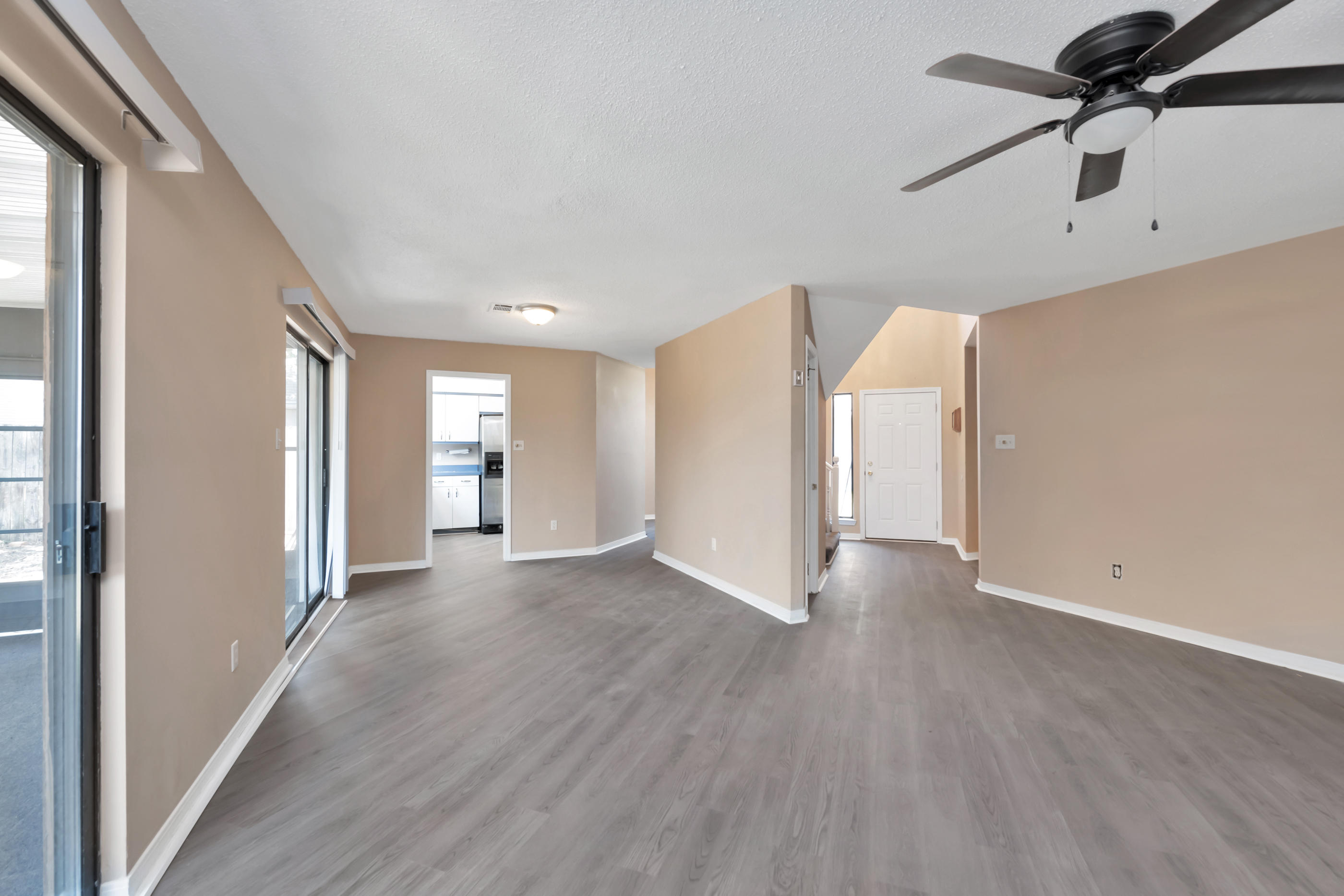 WOODLAND PARK ESTATES - Residential