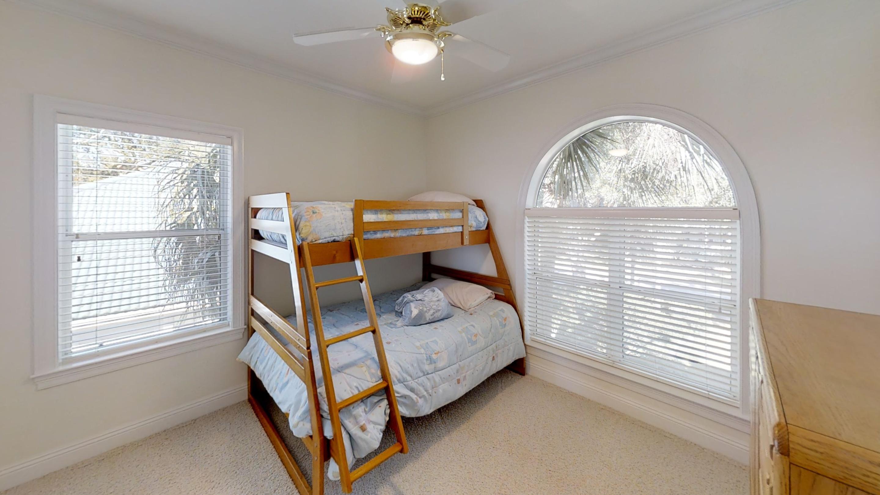 WINDWARD PH 1 BLUEWATER BAY - Residential