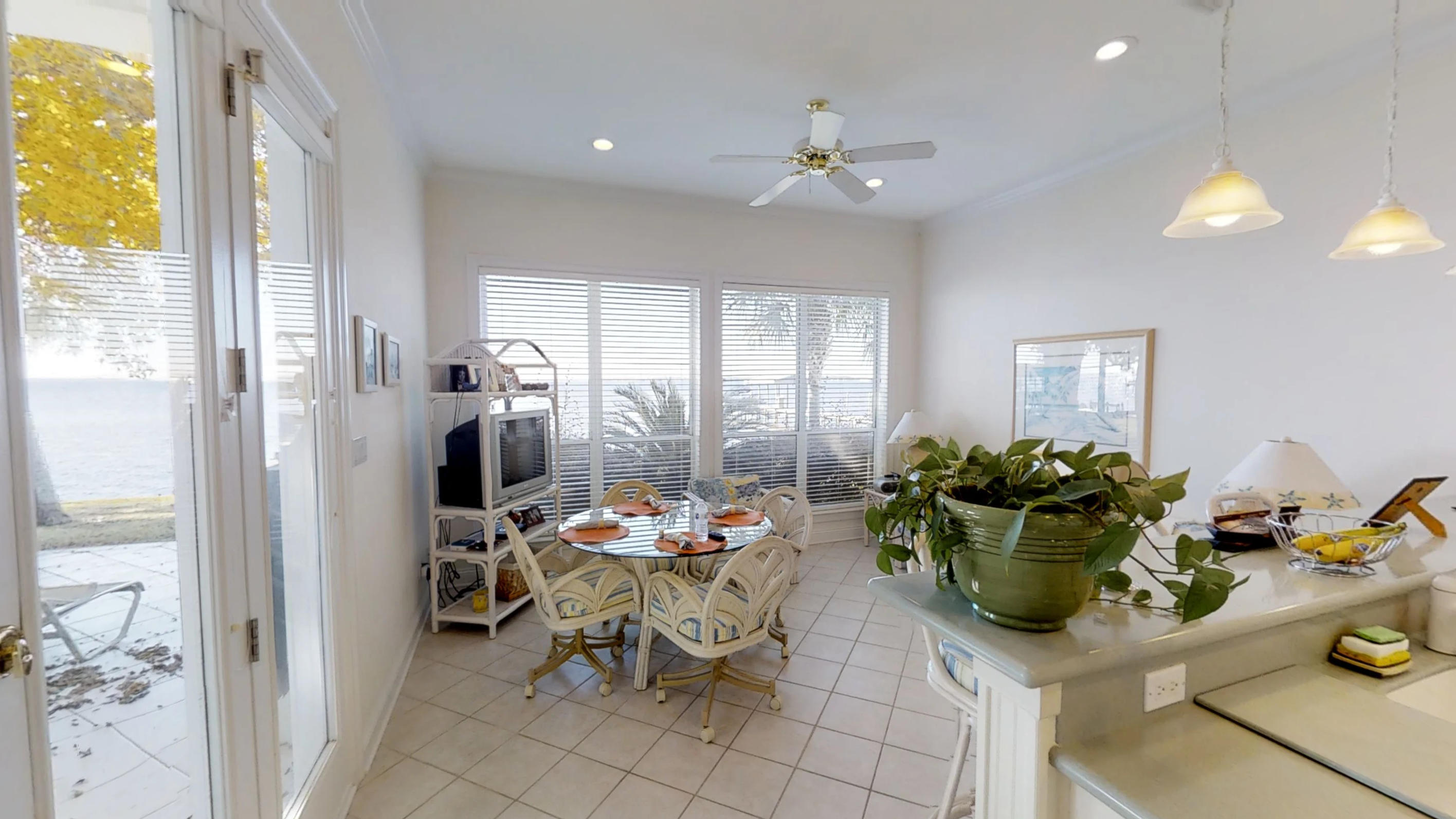 WINDWARD PH 1 BLUEWATER BAY - Residential