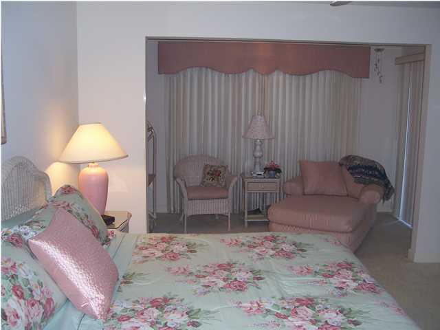 LAKESIDE CONDO AT BLUEWATER BAY - Residential Lease