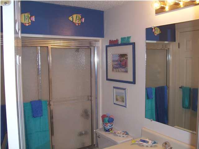 LAKESIDE CONDO AT BLUEWATER BAY - Residential Lease