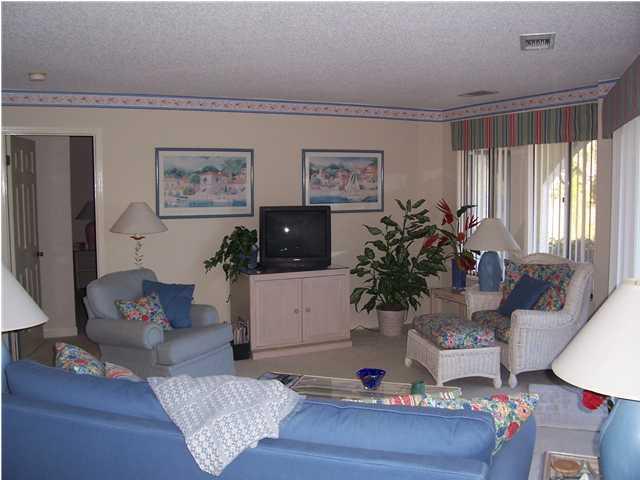 LAKESIDE CONDO AT BLUEWATER BAY - Residential Lease