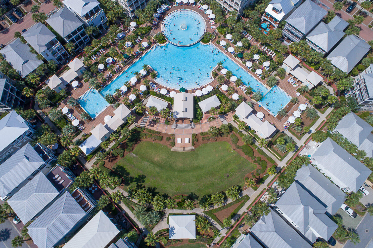 ALEXANDER AT PALM COURT - Residential