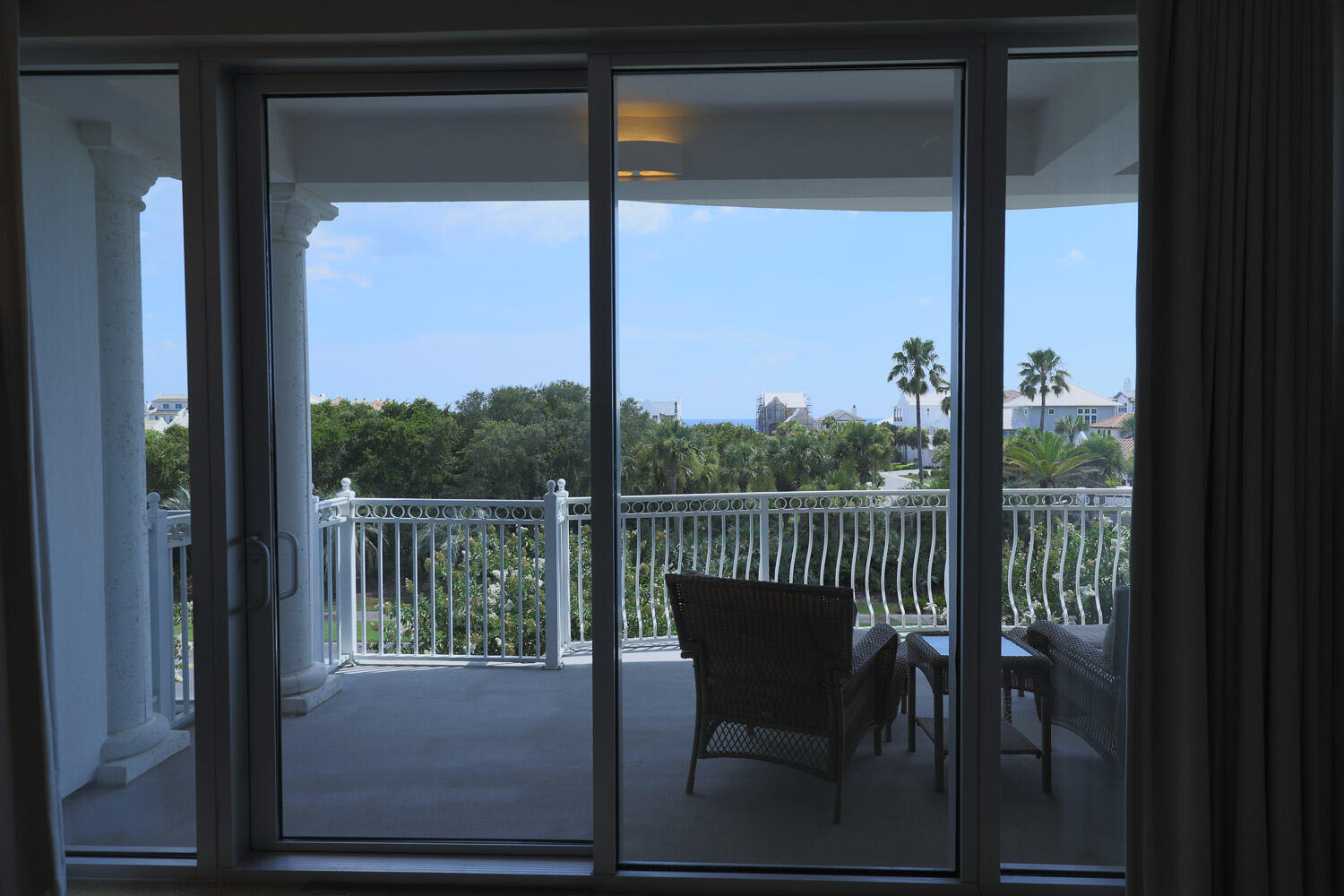 ALEXANDER AT PALM COURT - Residential