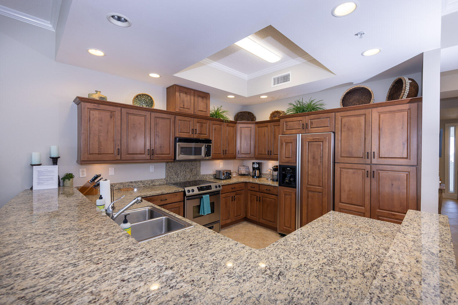 ALEXANDER AT PALM COURT - Residential