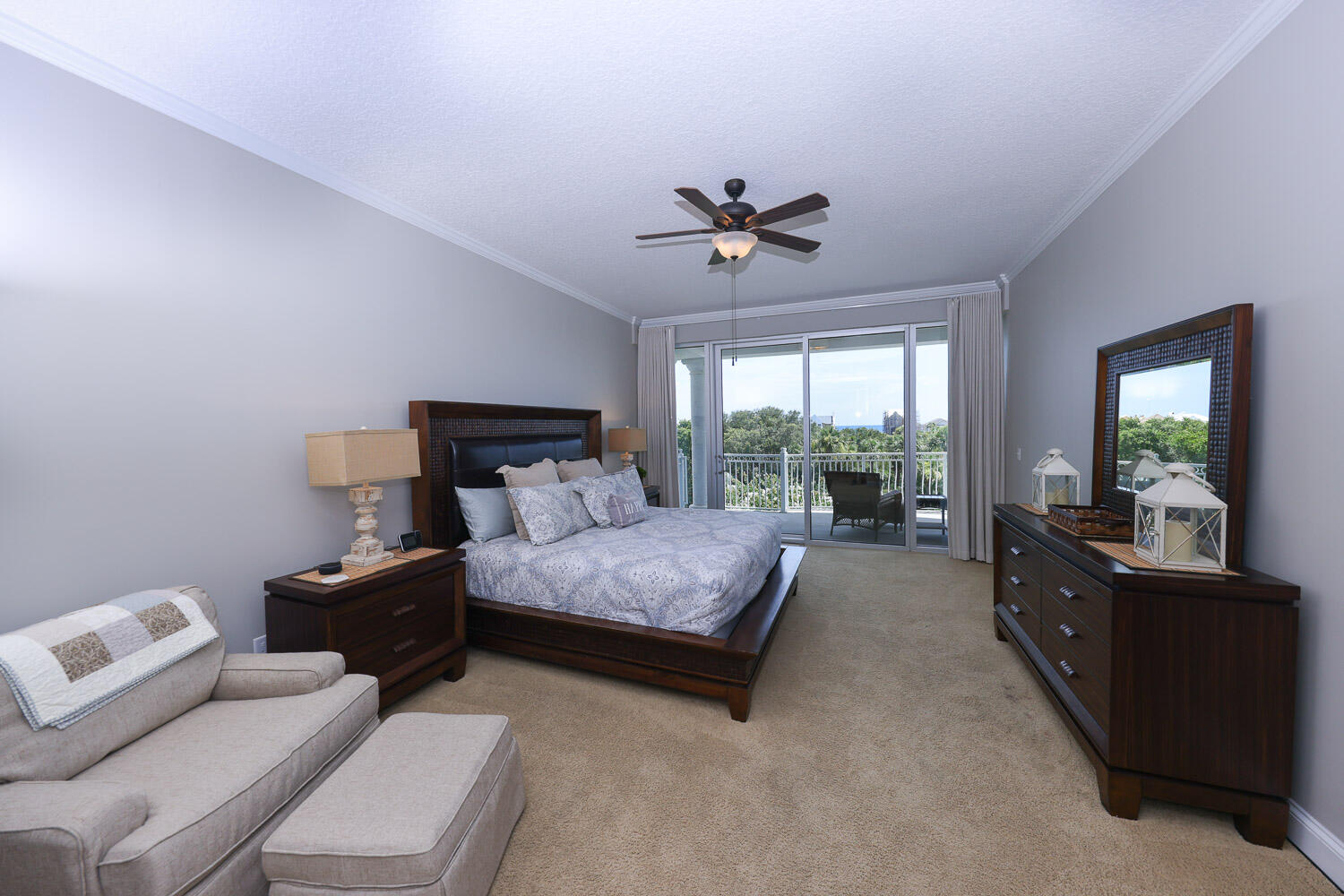 ALEXANDER AT PALM COURT - Residential