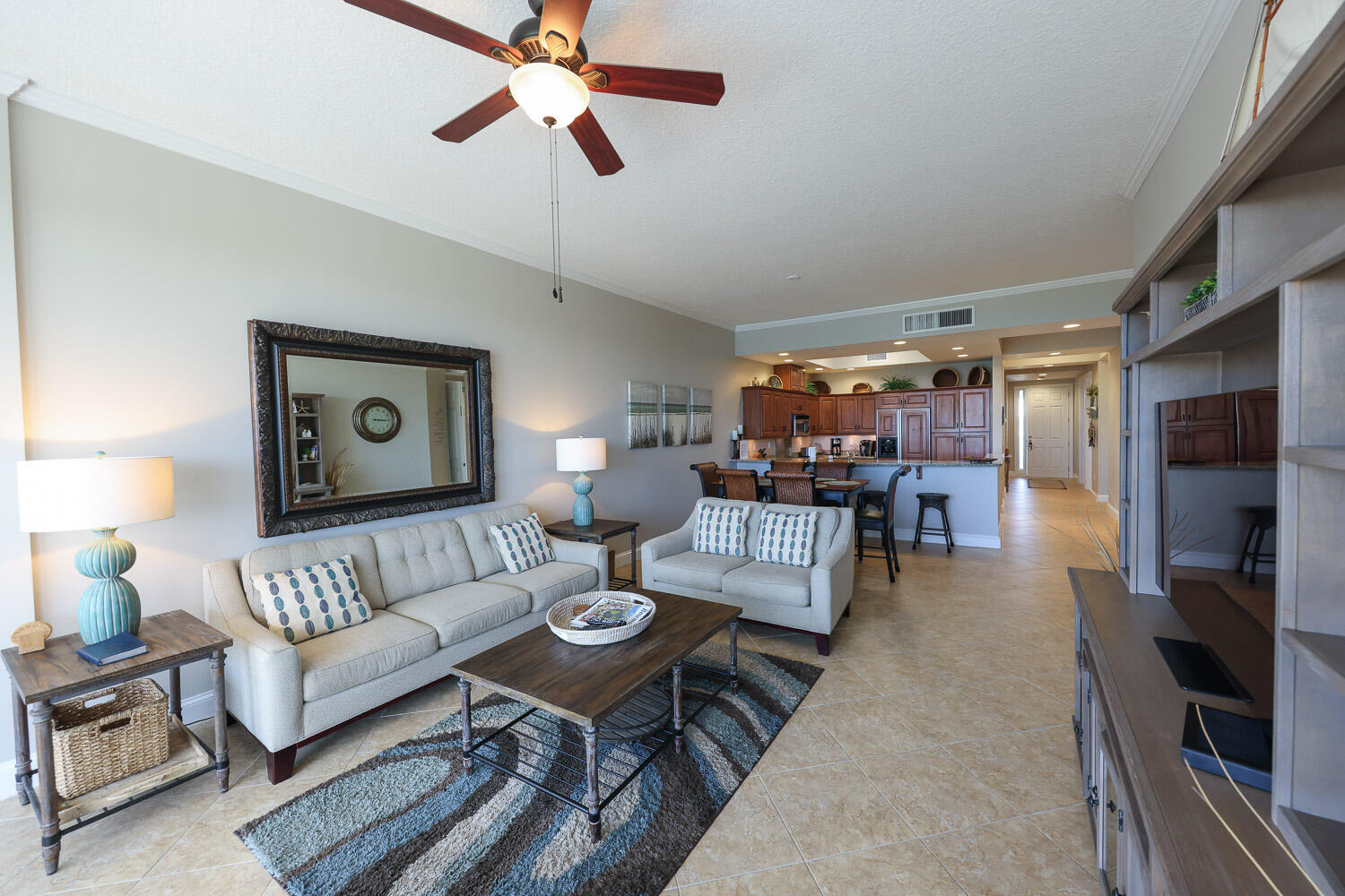 ALEXANDER AT PALM COURT - Residential