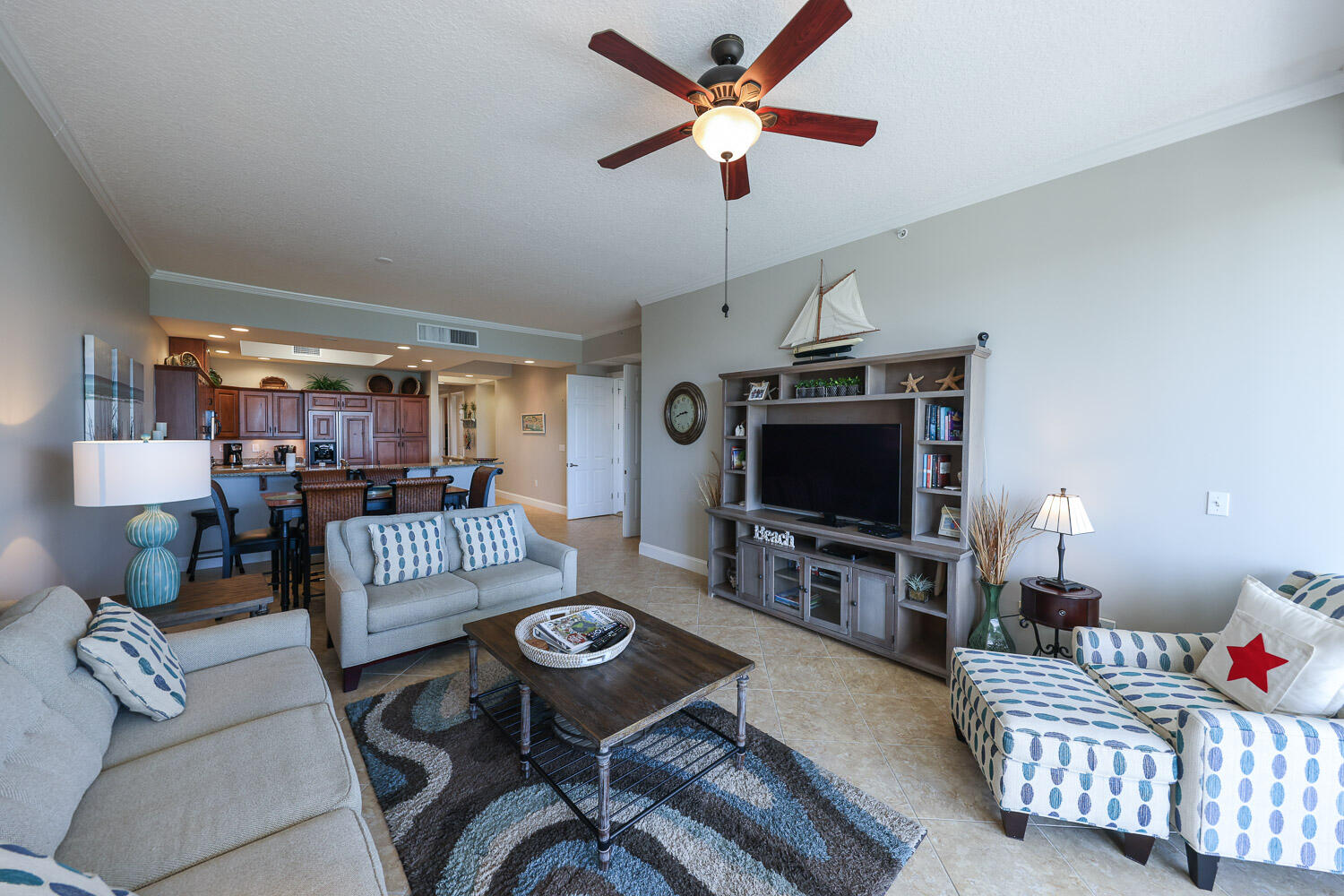 ALEXANDER AT PALM COURT - Residential