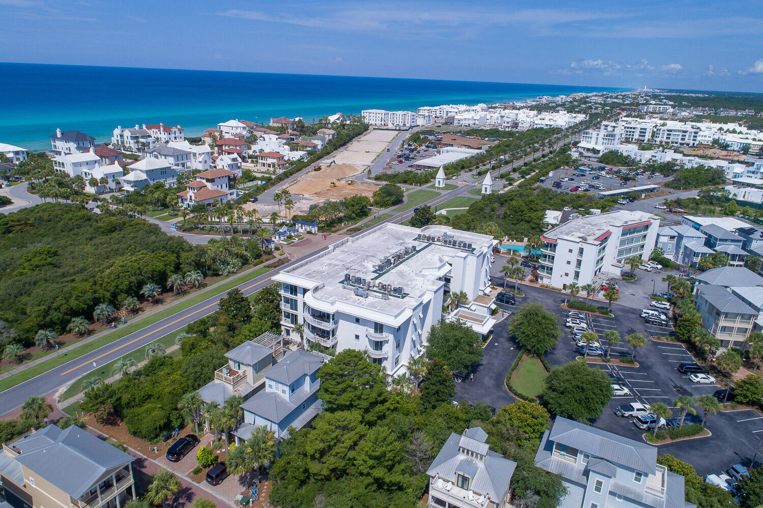 ALEXANDER AT PALM COURT - Residential