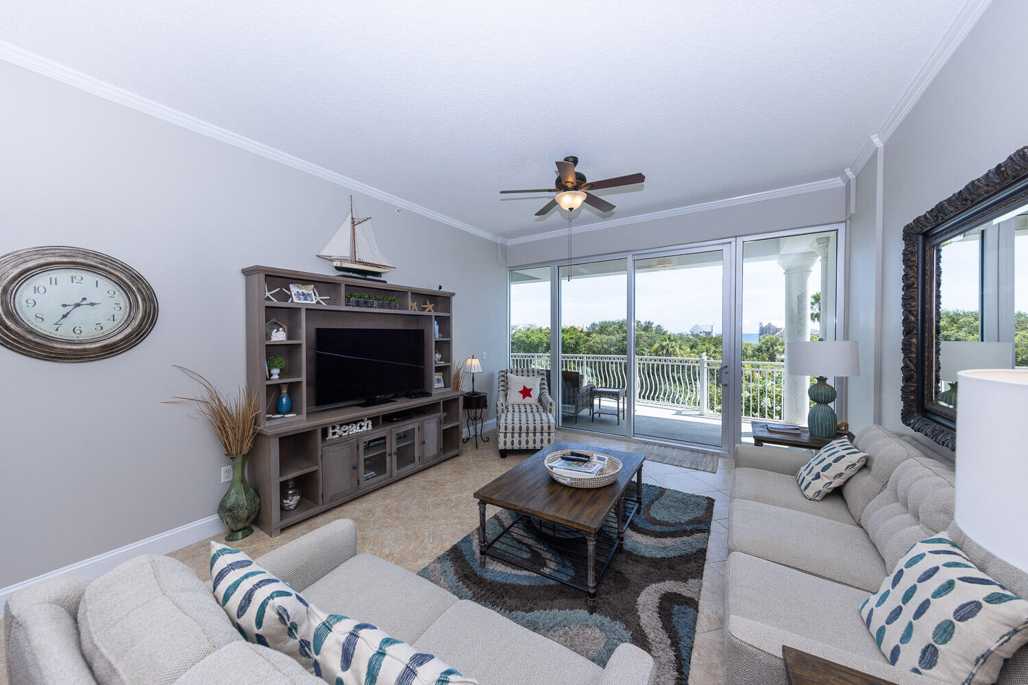 ALEXANDER AT PALM COURT - Residential