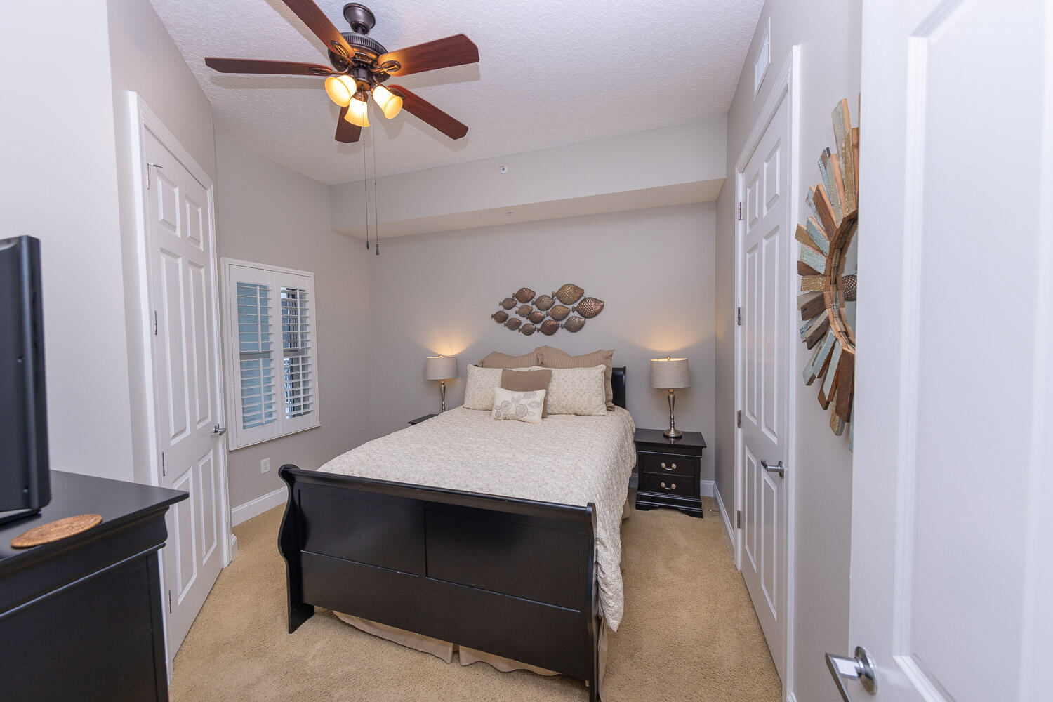 ALEXANDER AT PALM COURT - Residential