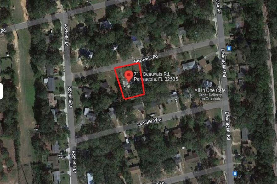 Located in the subdivision on Eastmont, this residential lot is waiting for you to come build your dream home. This neighborhood has no HOA.