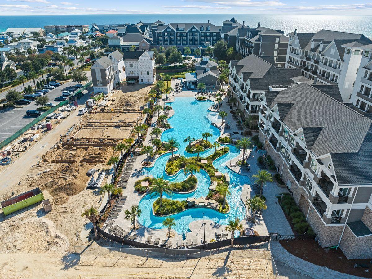 Parkside at the Henderson - Residential