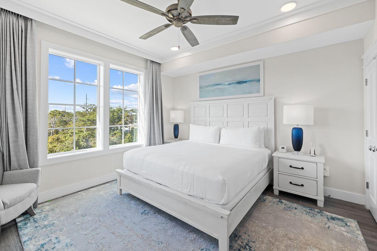 Parkside at the Henderson - Residential