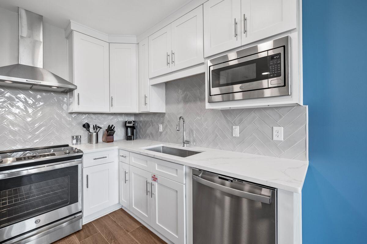 Parkside at the Henderson - Residential