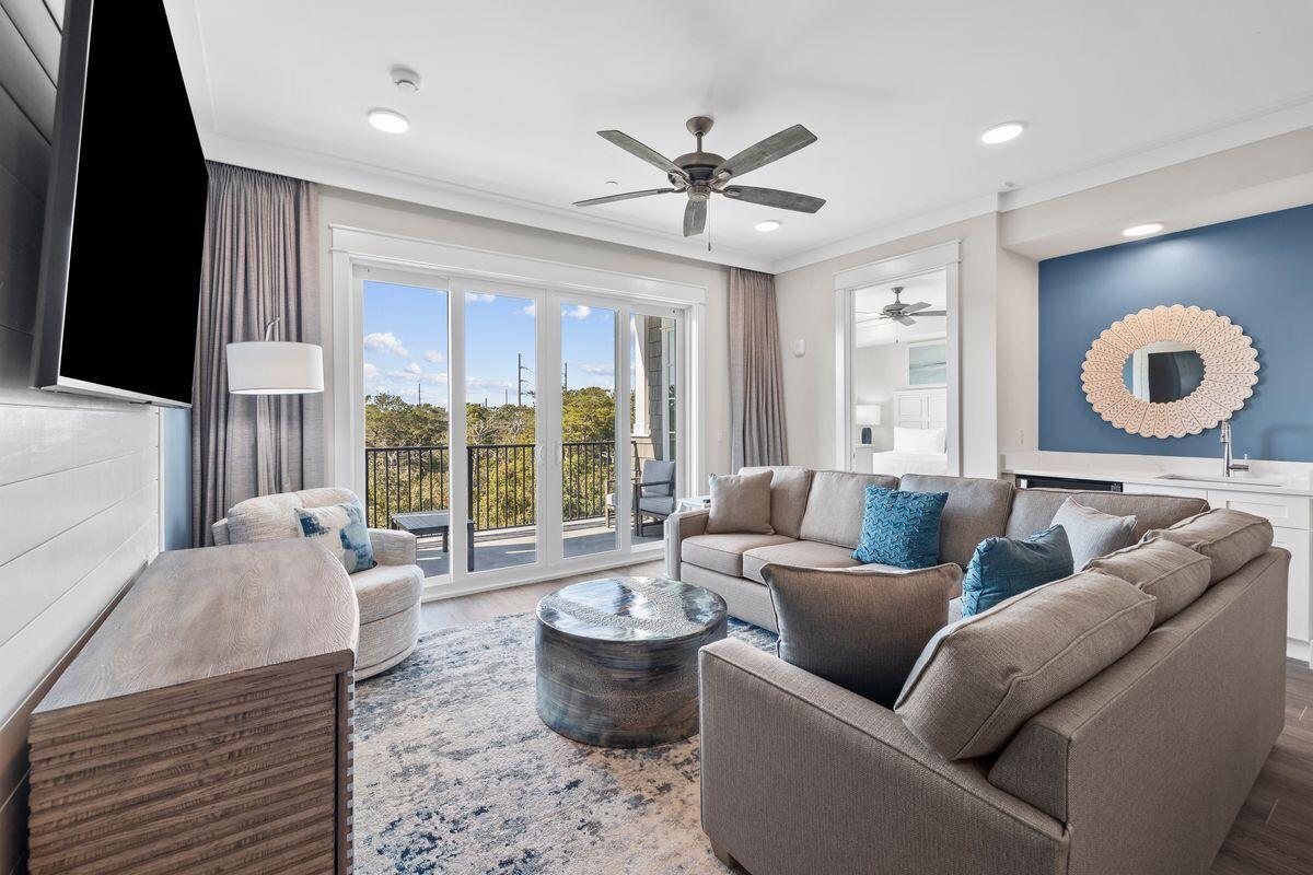 Parkside at the Henderson - Residential