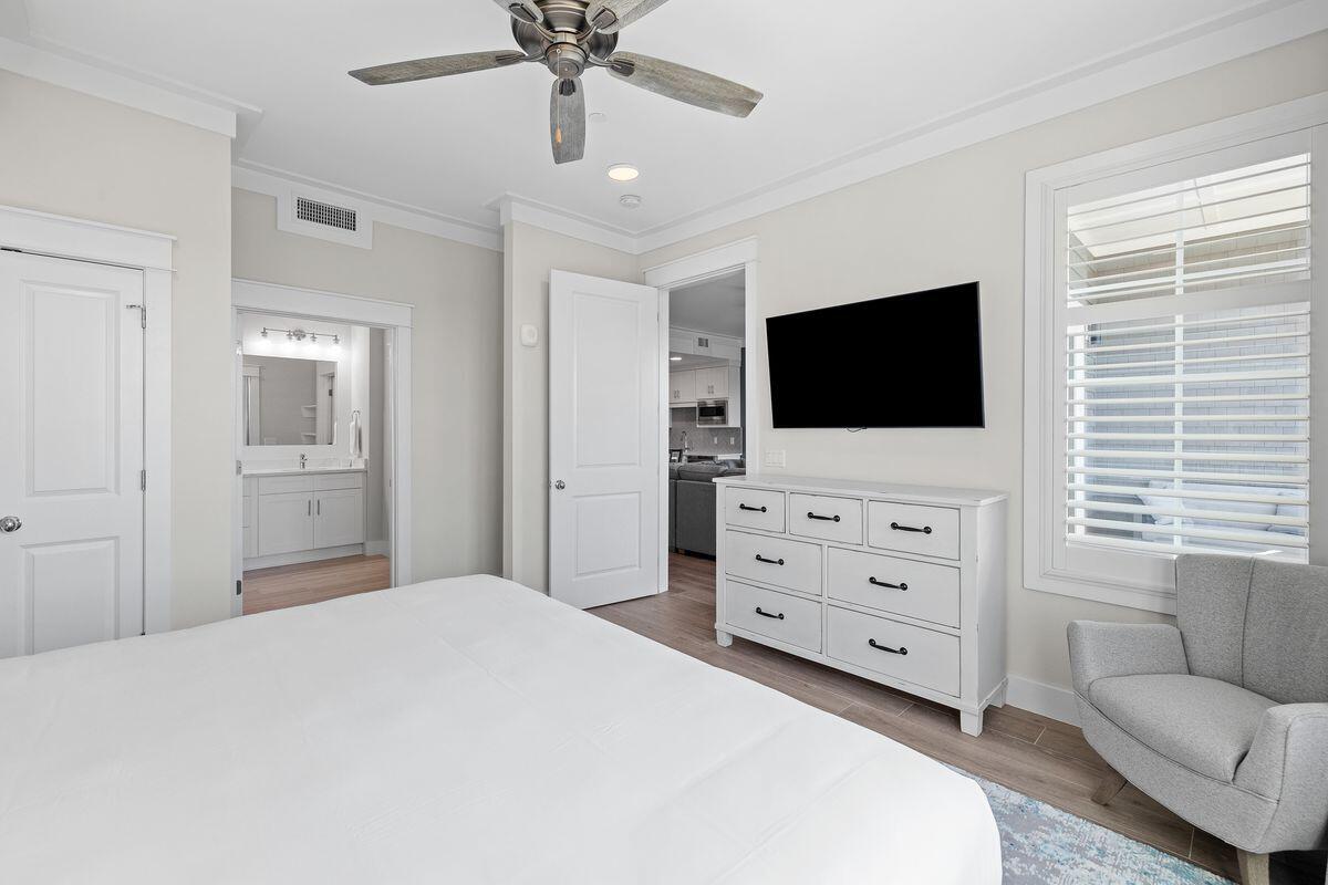 Parkside at the Henderson - Residential