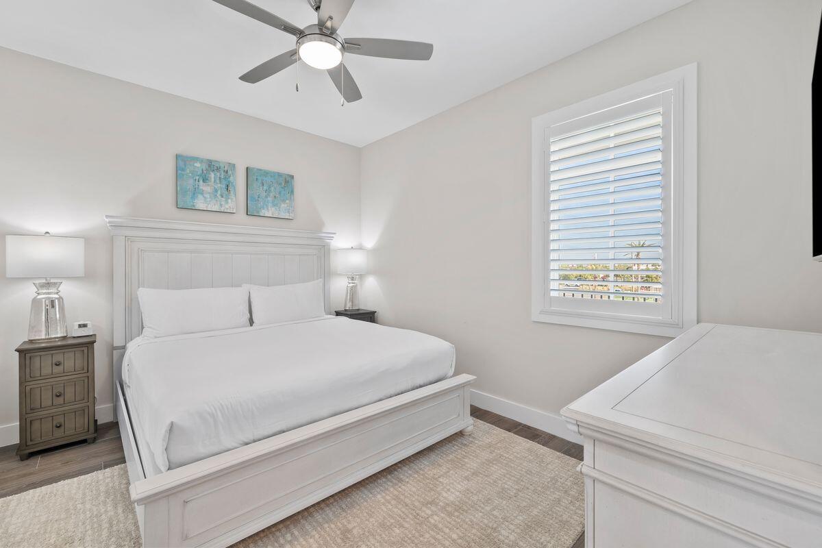 Parkside at the Henderson - Residential