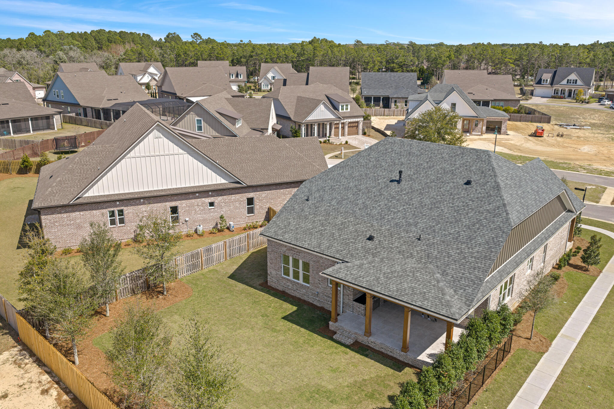 HAMMOCK BAY - Residential