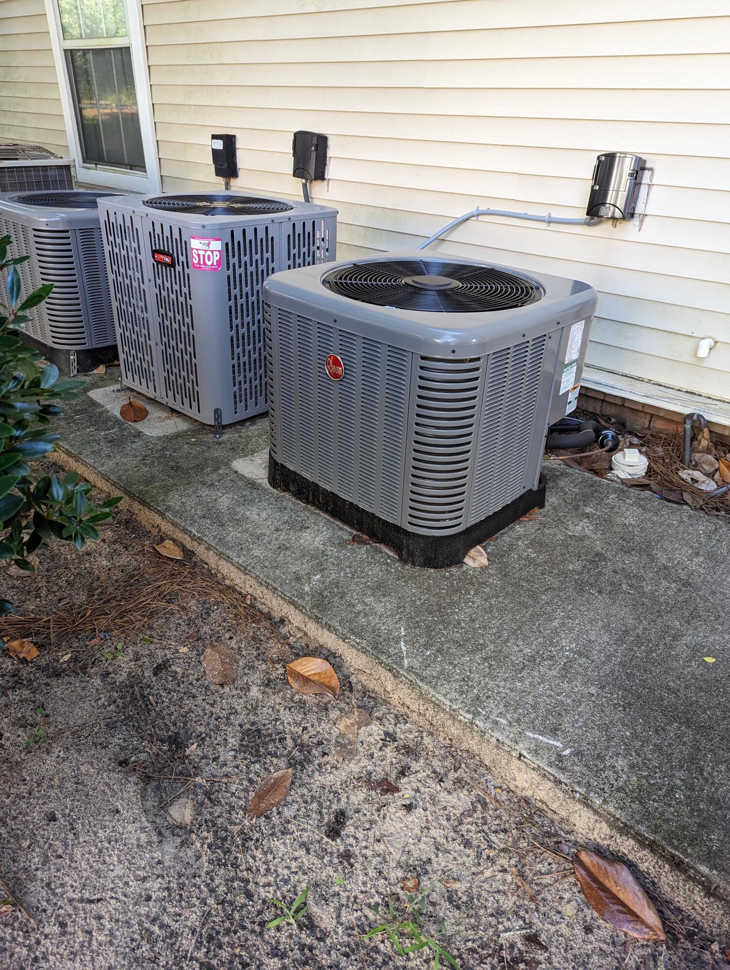 THE OAKS - Residential