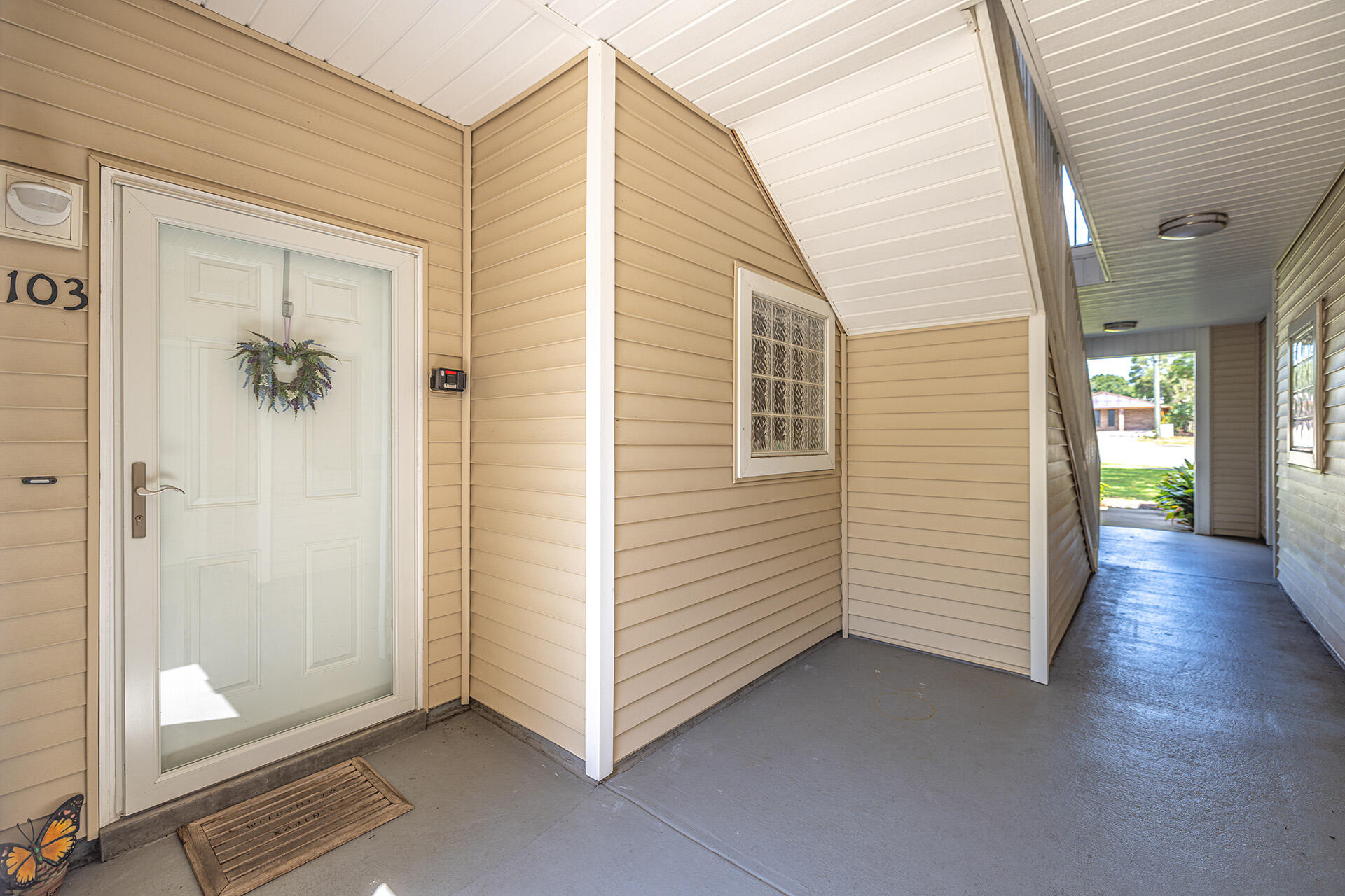 THE OAKS - Residential