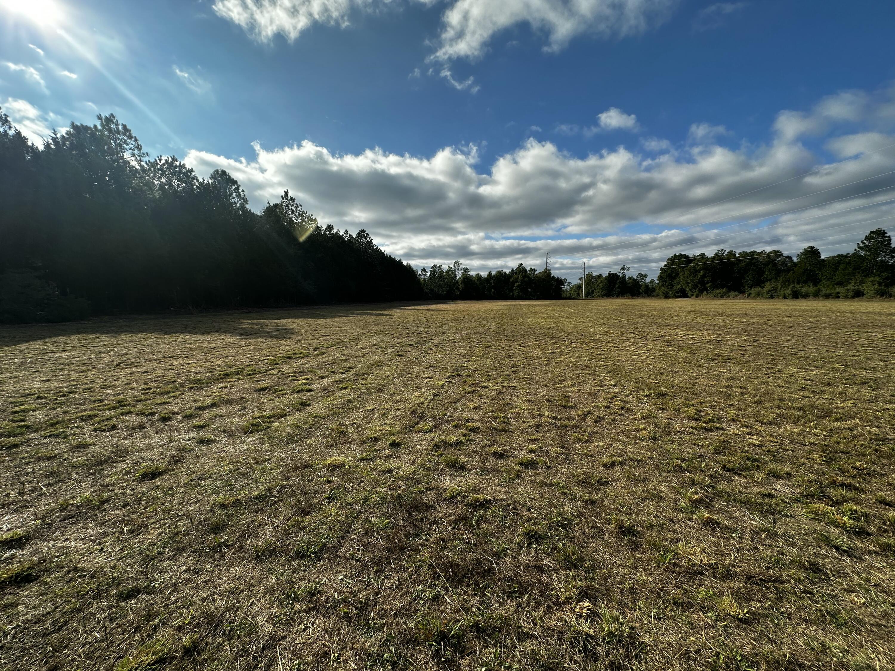 METES & BOUNDS - Land