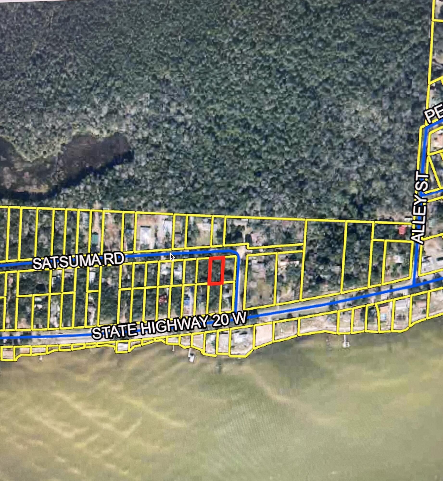 Talk about location!!! Now is your chance to build your dream home! Only 15 minutes to Destin or 10 minutes to Niceville, this is the perfect location to enjoy a relaxing neighborhood but still be within minutes to restaurants, medical, shopping or the beautiful Emerald Coast beaches! Lot #20 adjacent to this property is for sale from the same seller! While seller believes all info to be accurate, buyer to verify all information deemed important.