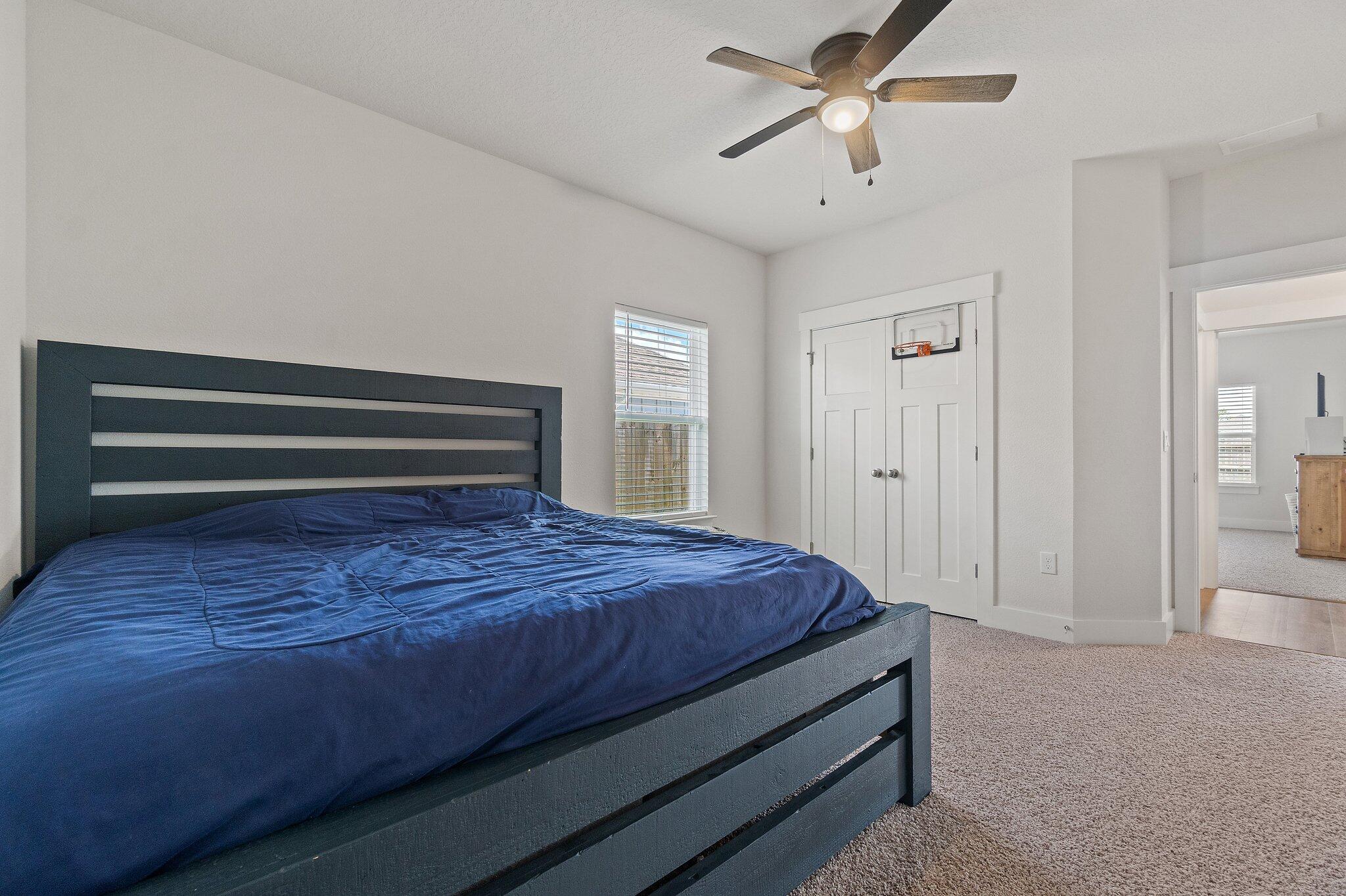 SAILFISH POINTE - Residential
