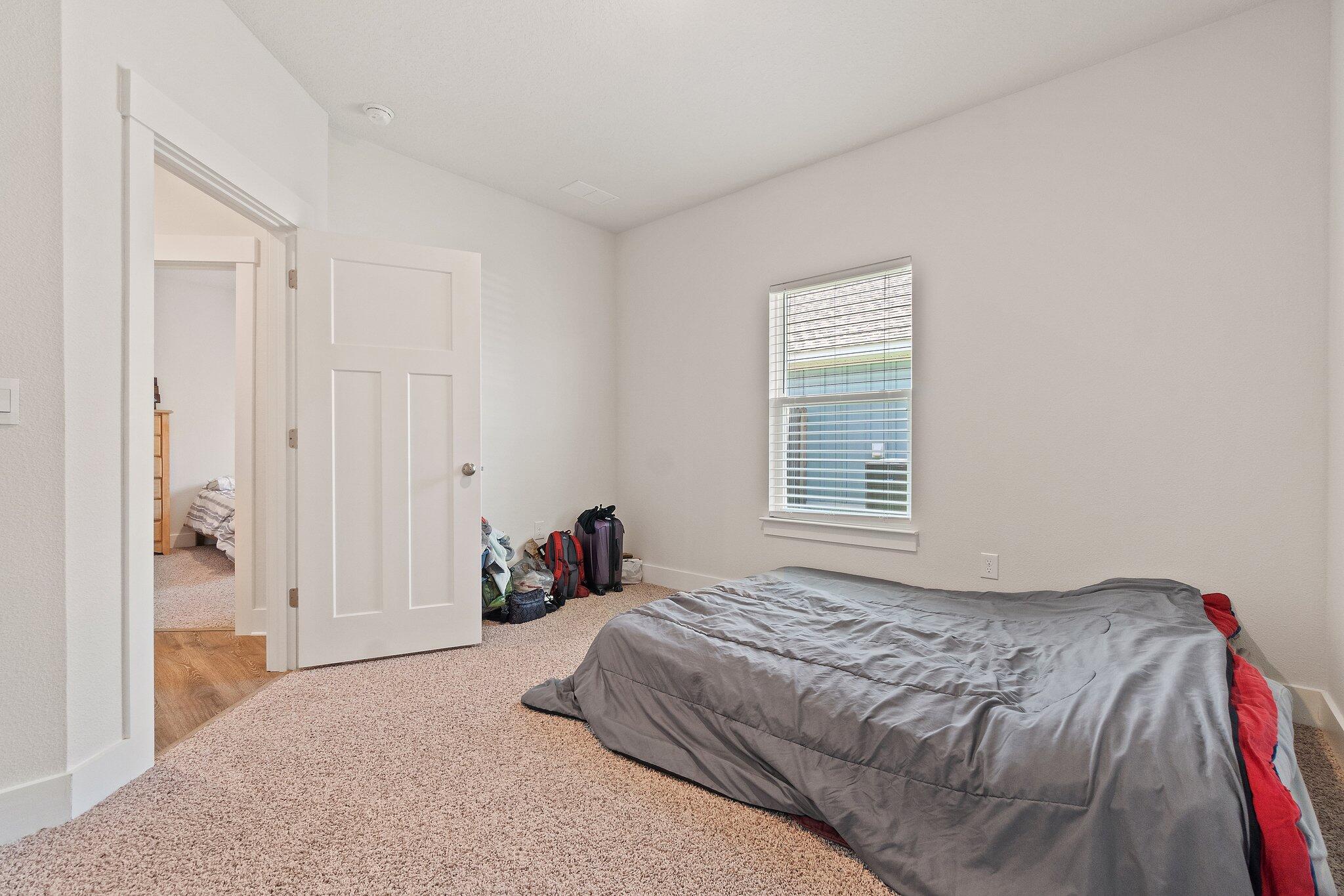 SAILFISH POINTE - Residential