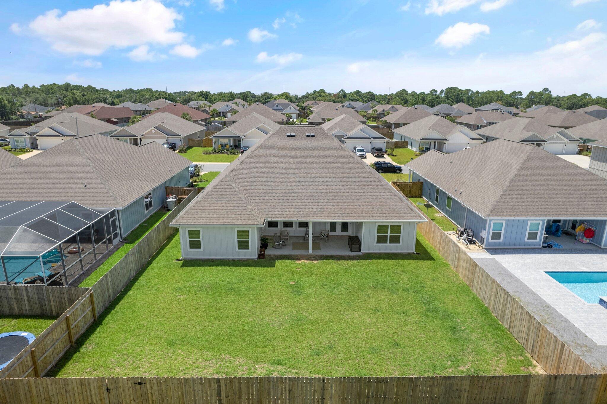 SAILFISH POINTE - Residential