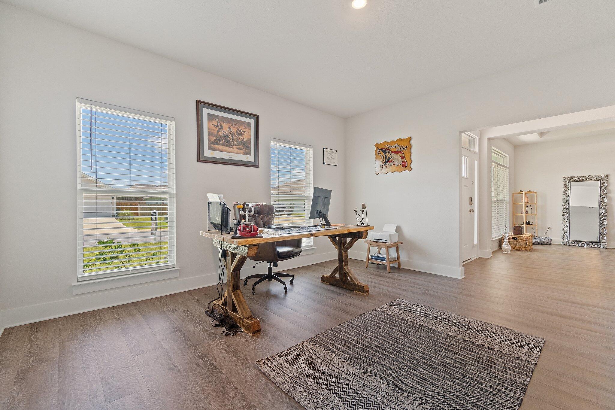 SAILFISH POINTE - Residential