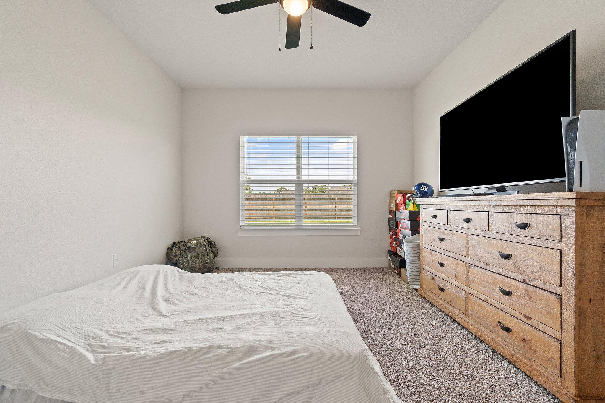 SAILFISH POINTE - Residential