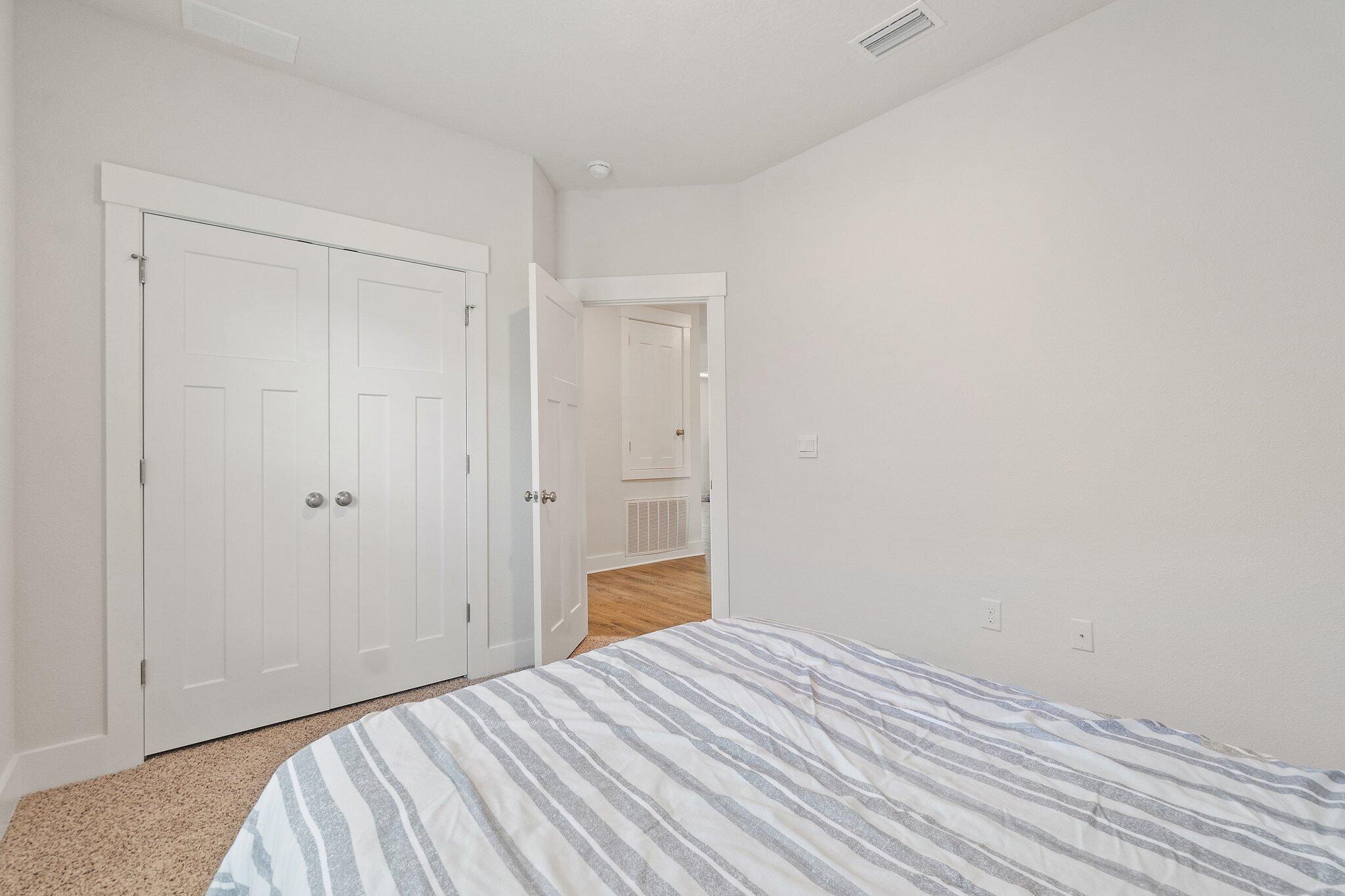 SAILFISH POINTE - Residential