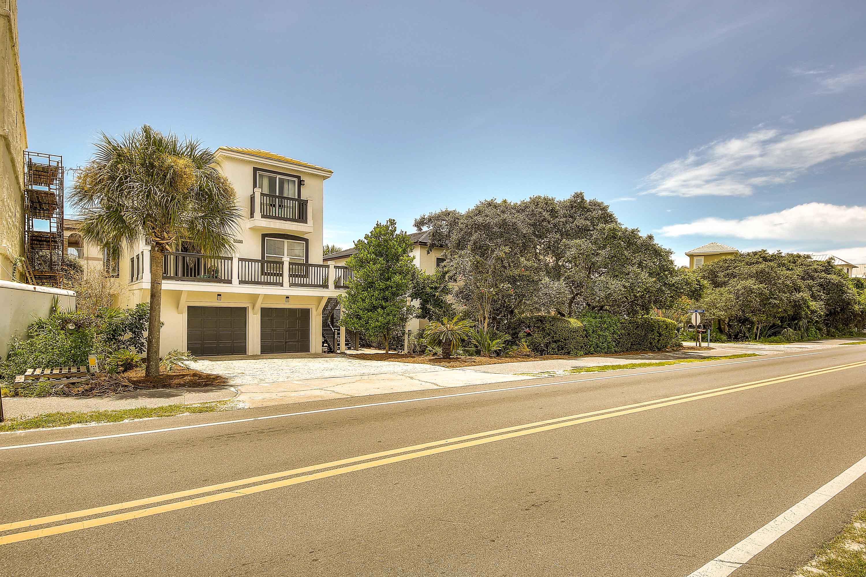 Seawalk - Residential